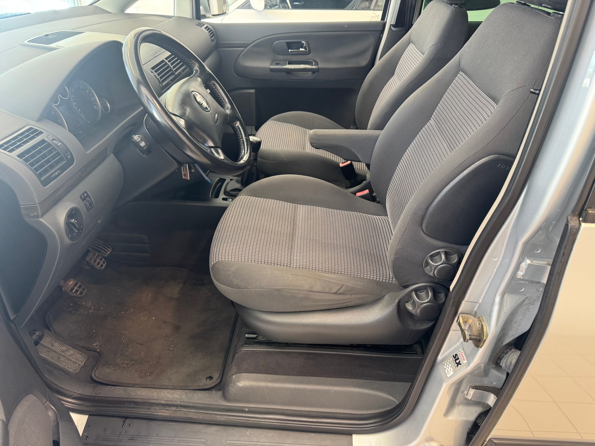 SEAT Alhambra 1.8 Turbo Stylance-image-8