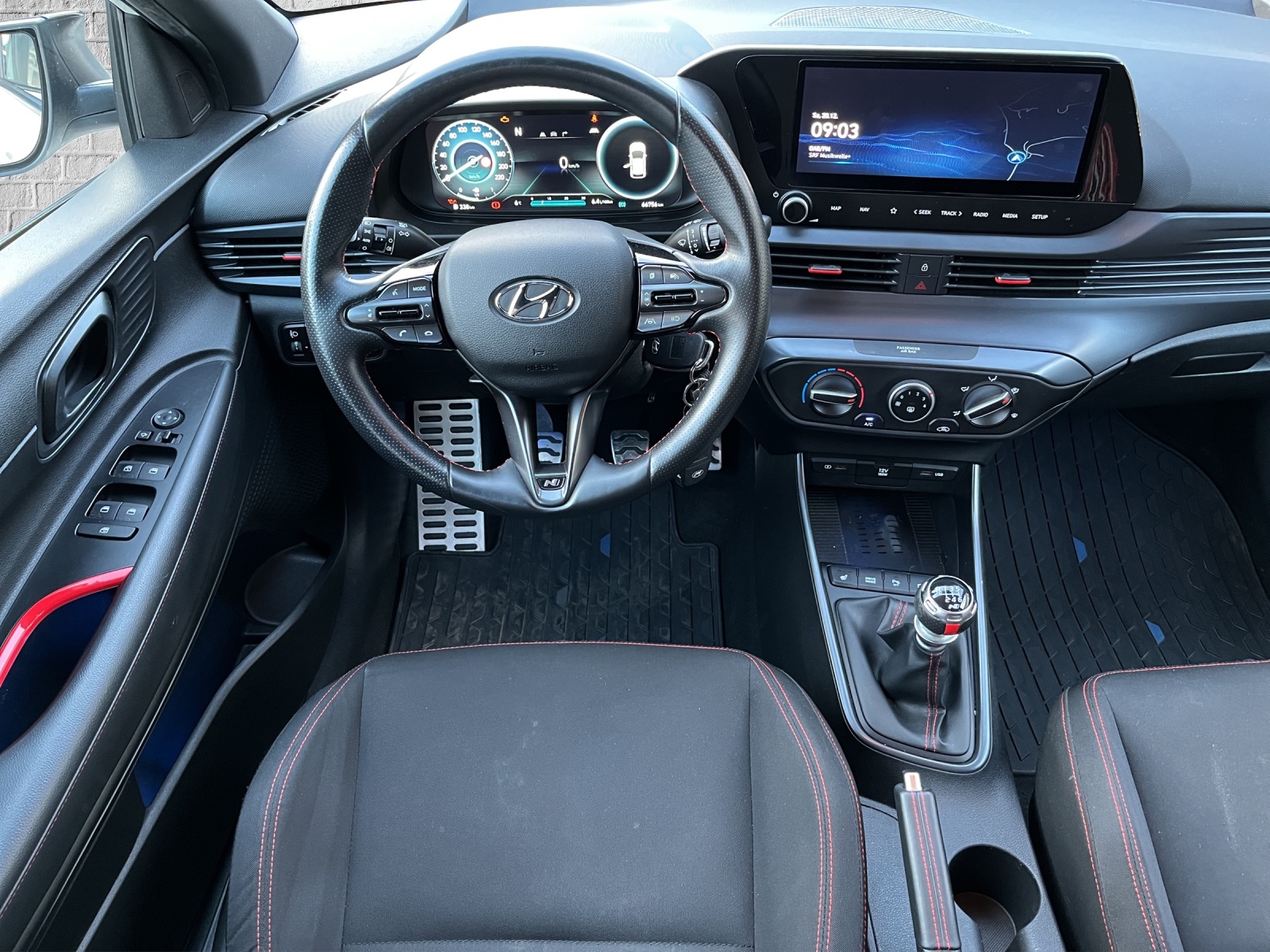 HYUNDAI i20 1.0 T-GDi N Line 48V MH iMT-image-13