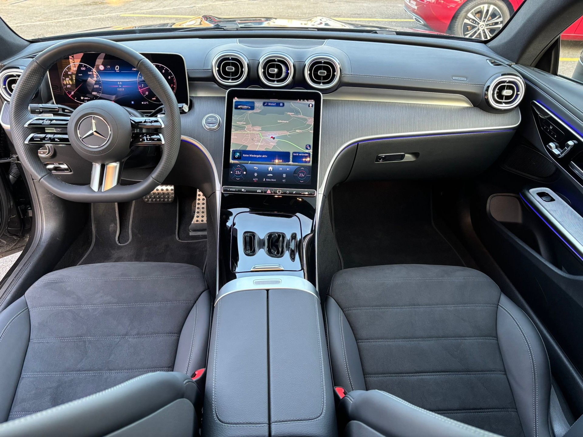 MERCEDES-BENZ CLE 200 AMG-Line 4Matic Coupé-image-7