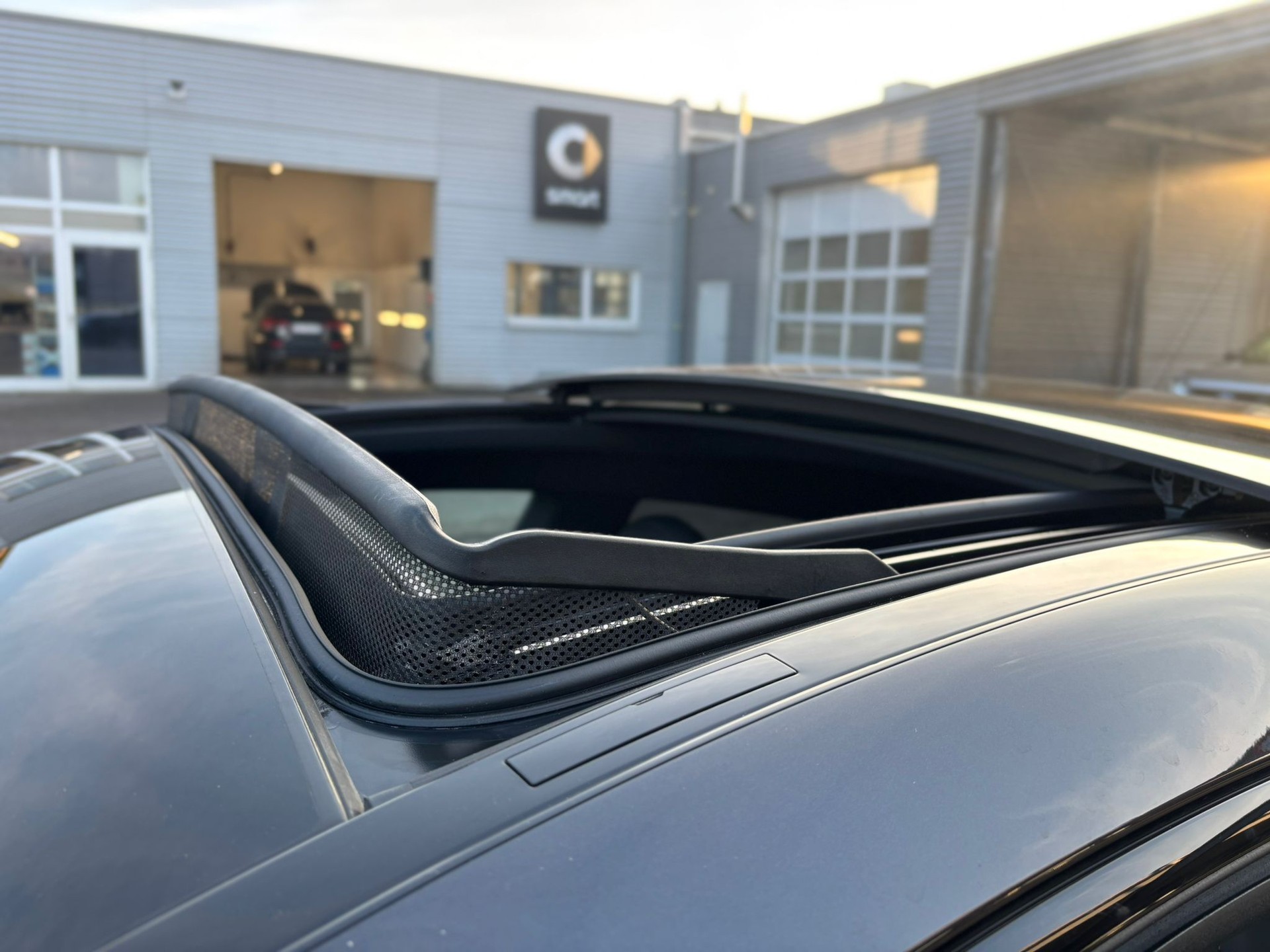 MERCEDES-BENZ CLE 200 AMG-Line 4Matic Coupé-image-14