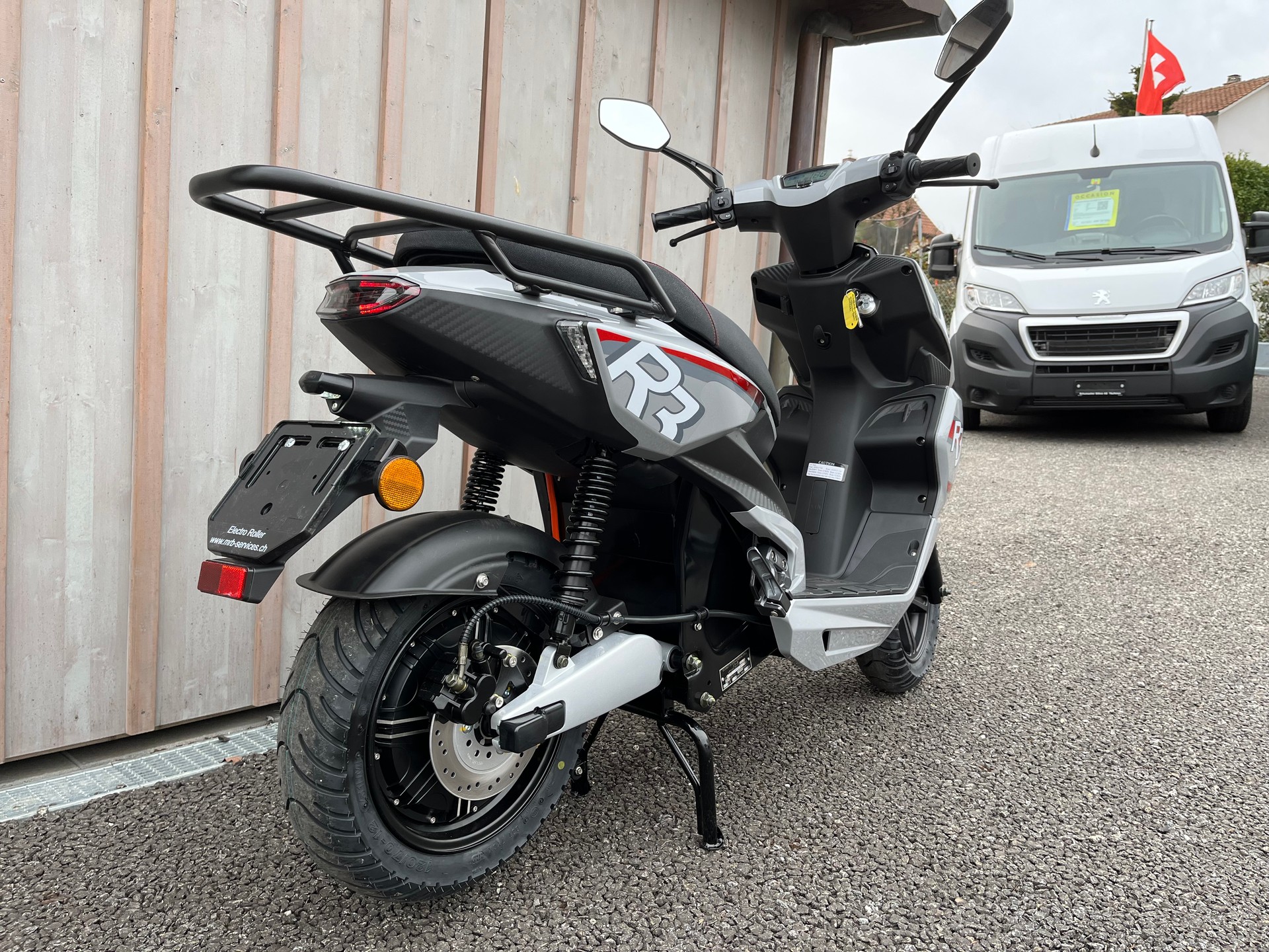 UGBEST MRB-3 / Ugbest R3 45km/h ab 15Jahre-image-5