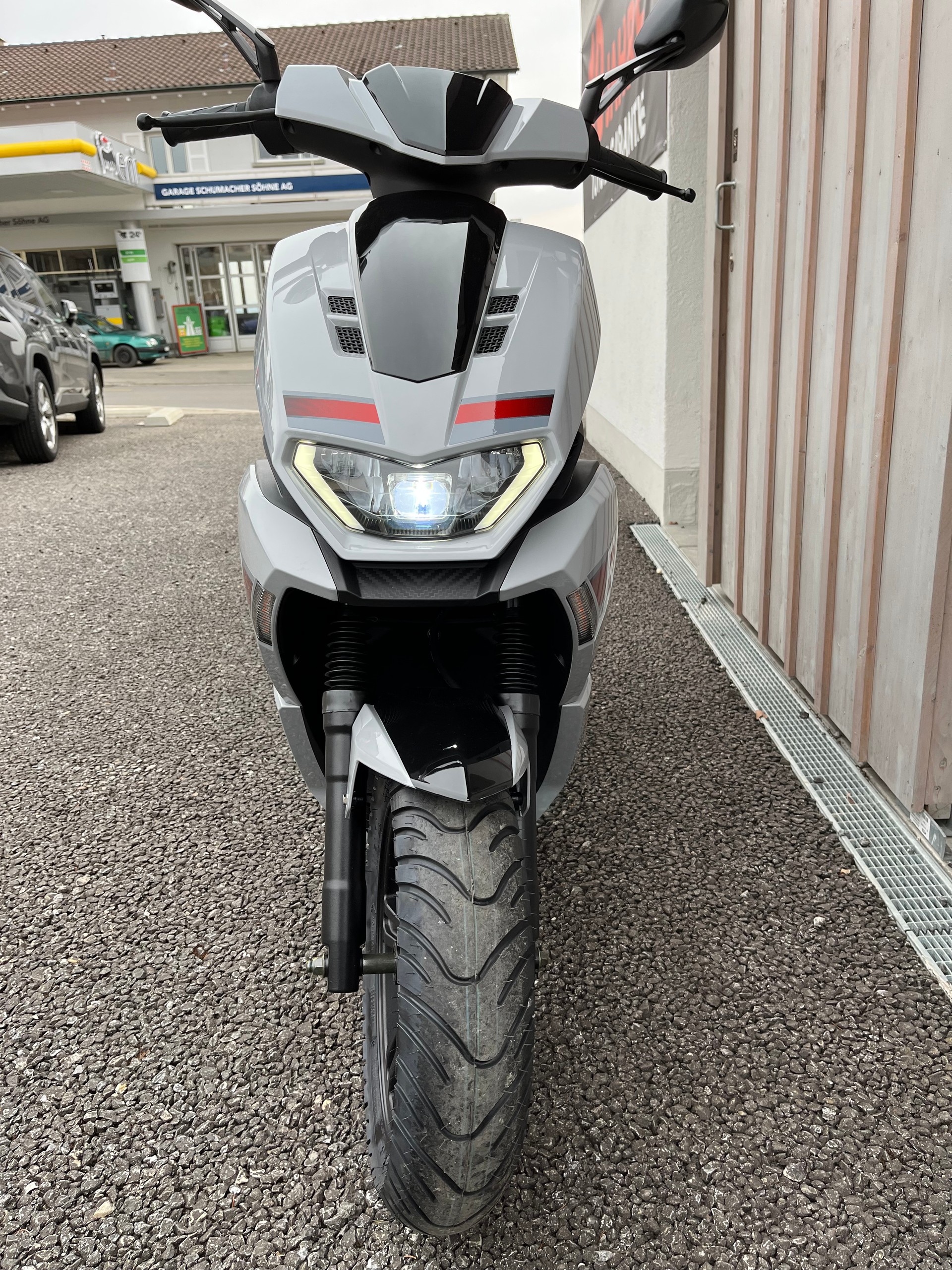 UGBEST MRB-3 / Ugbest R3 45km/h ab 15Jahre-image-8