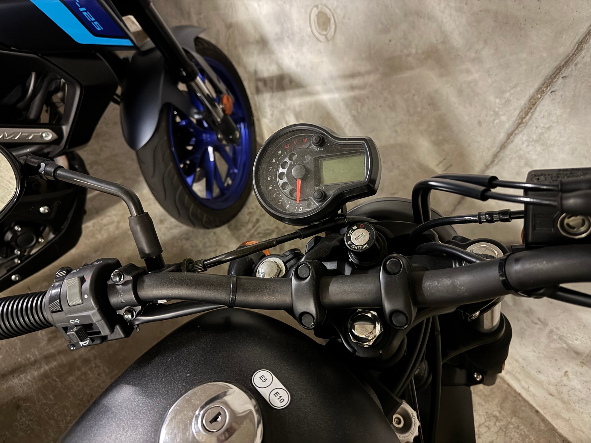 HYOSUNG GV 300 Bobber-image-4