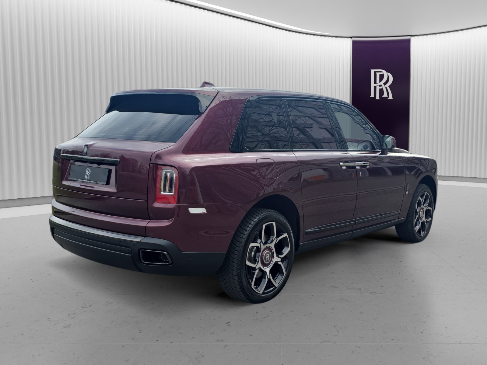 ROLLS-ROYCE Cullinan Serie I Black Badge - Herstellergarantie bis Mai 2027-showroom-element-1