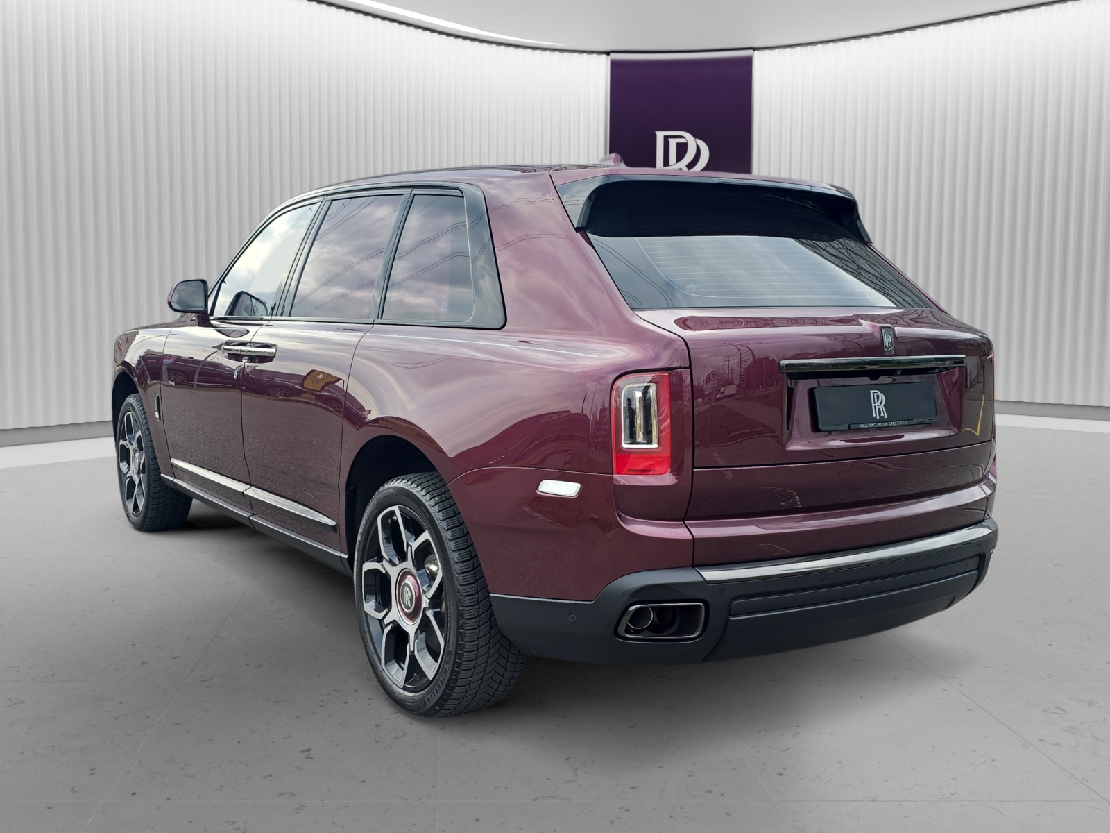ROLLS-ROYCE Cullinan Serie I Black Badge - Herstellergarantie bis Mai 2027-showroom-element-2