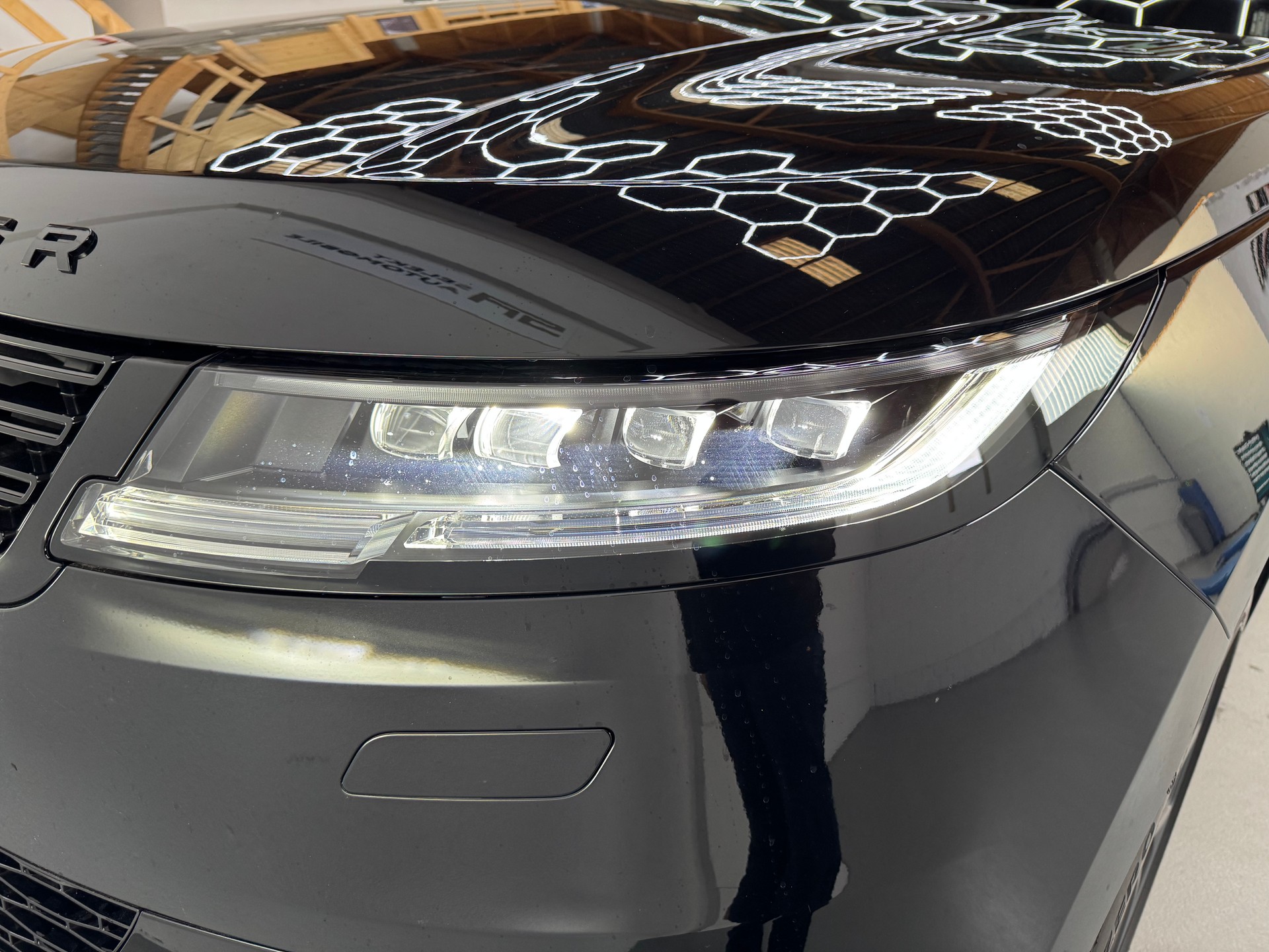 LAND ROVER Range Rover Sport D250 3.0 TD6 MHEV Dynamic HSE Automatic-image-7