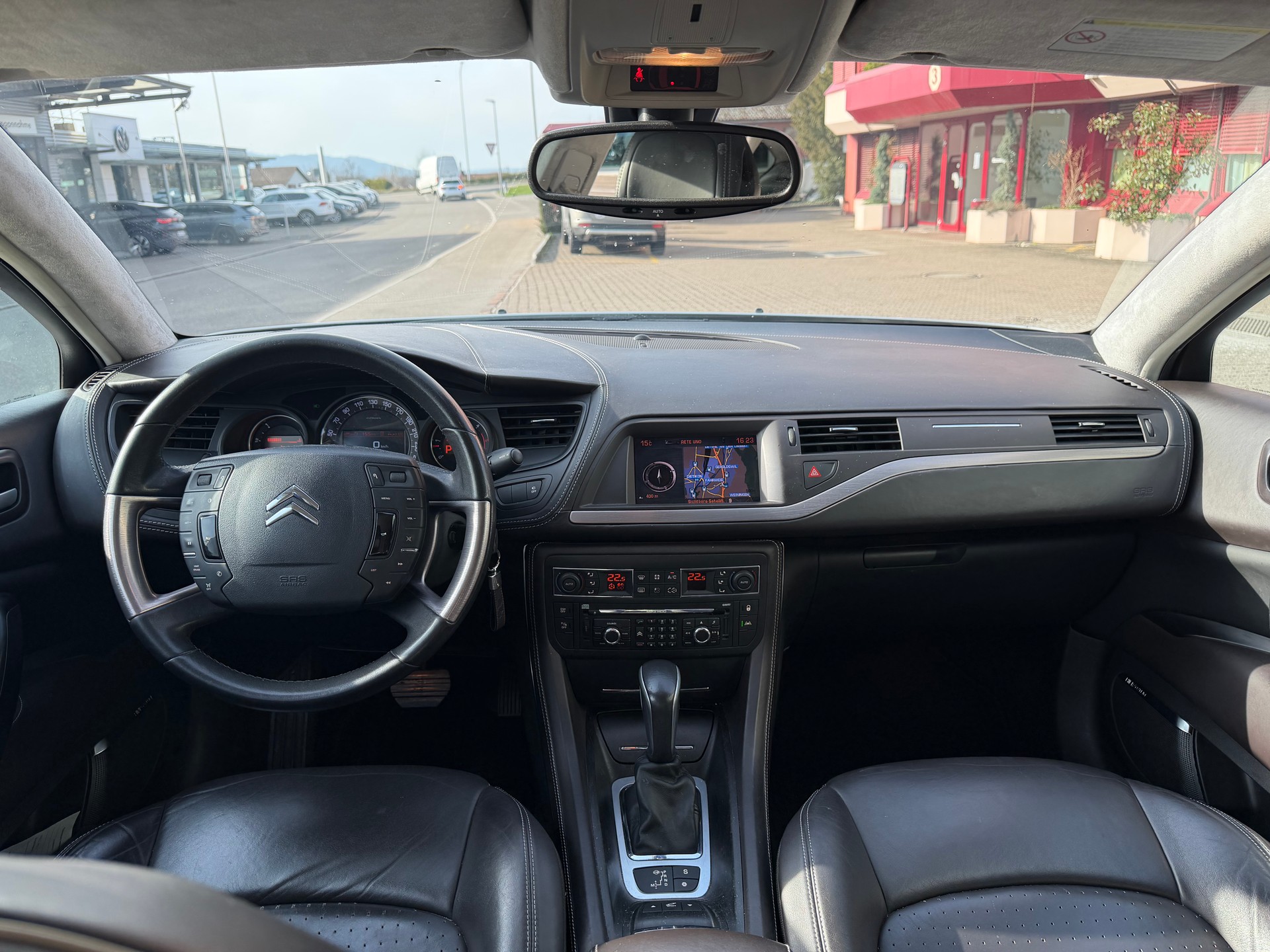 CITROEN C5 Berline 2.7 HDi V6 Exclusive Automatic-image-8