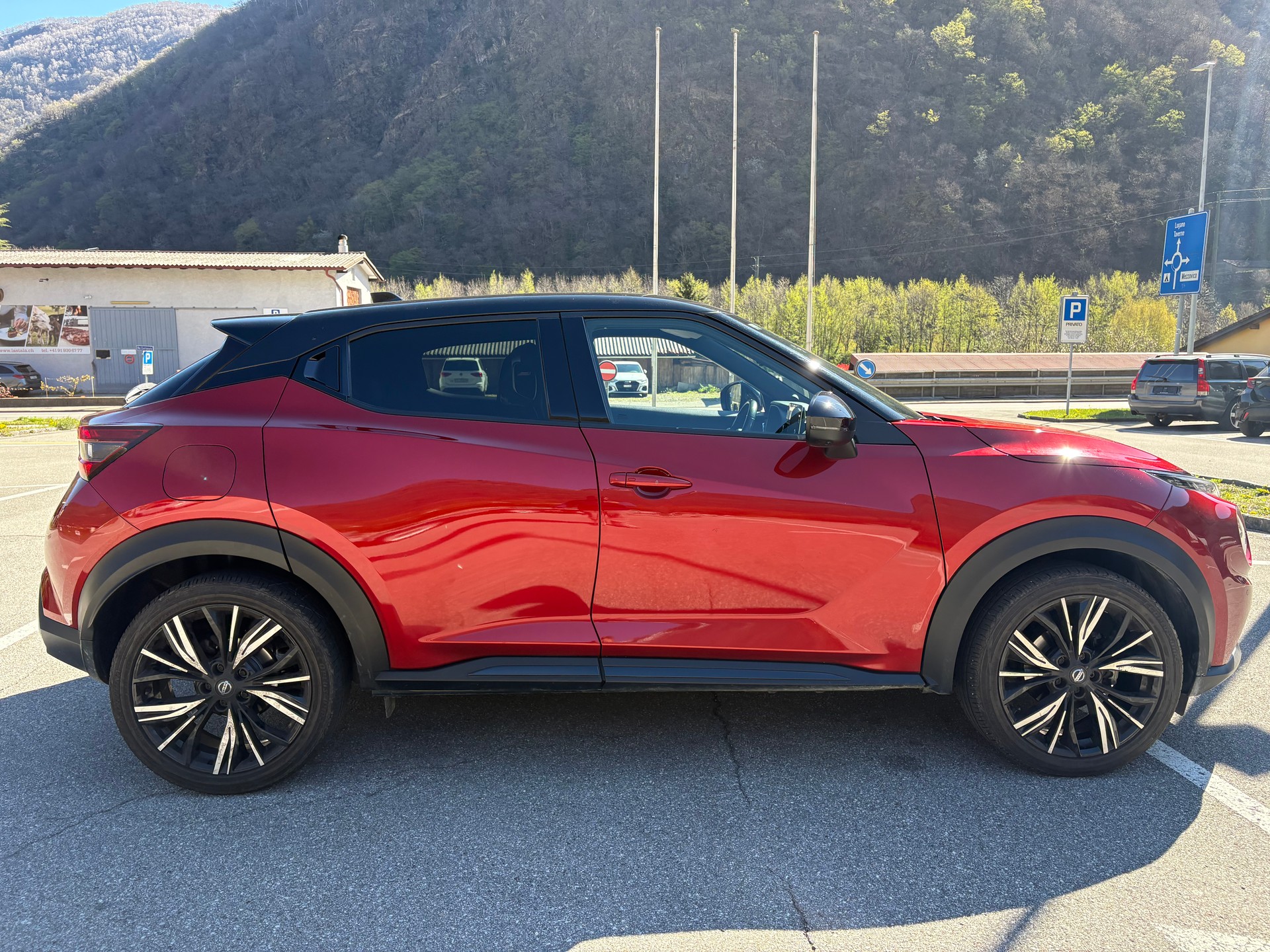 NISSAN Juke 1.0 DIG-T tekna DCT-image-1