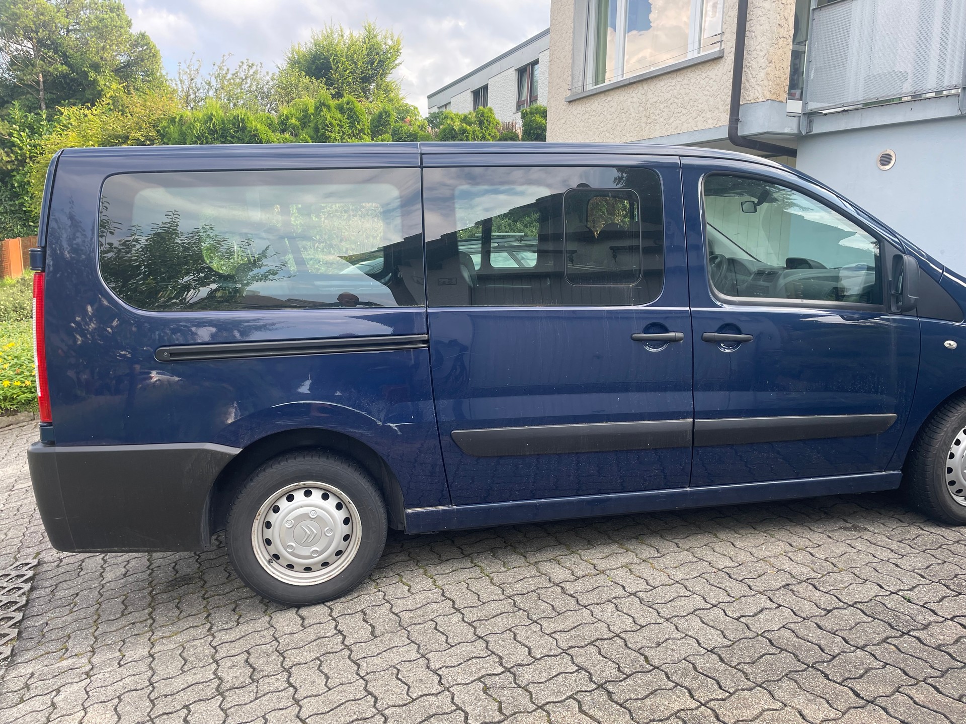 CITROEN Jumpy 2.0 HDi L2H1 Attraction-image-1