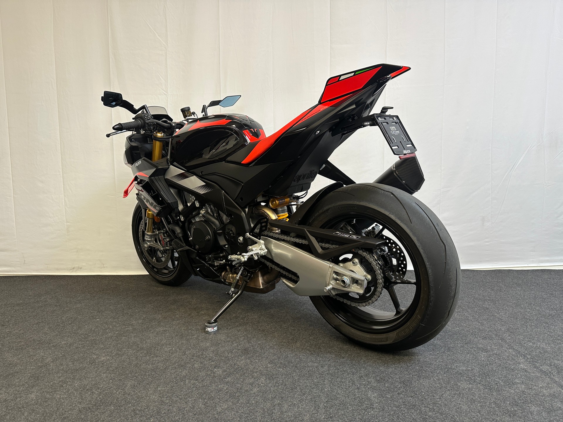 APRILIA Tuono V4 1100 E5+ Factory-image-5