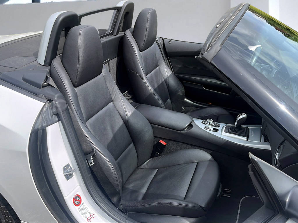 BMW Z4 35is sDrive DK Roadster-image-9