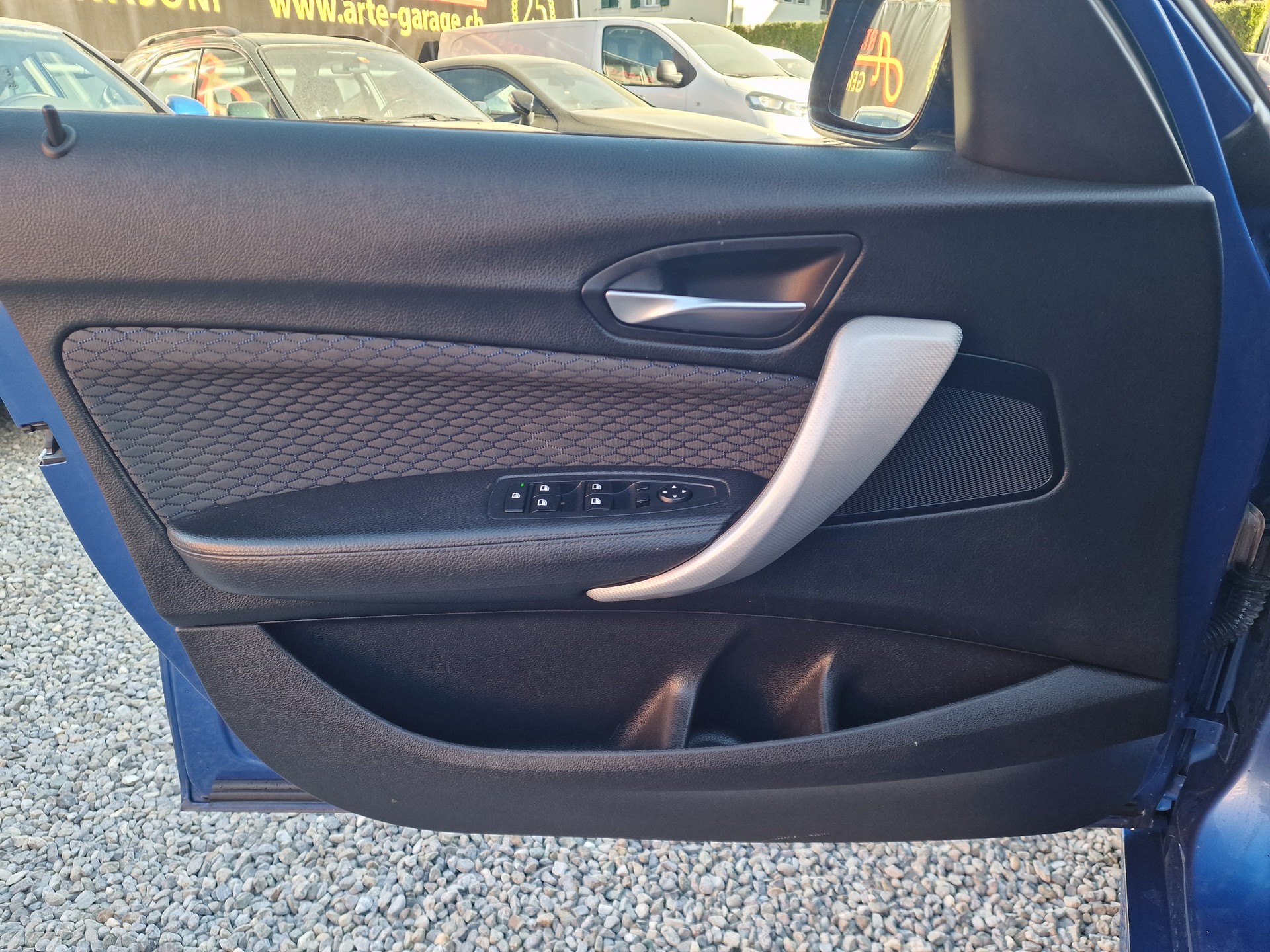 BMW M135i xDrive Steptronic-image-11