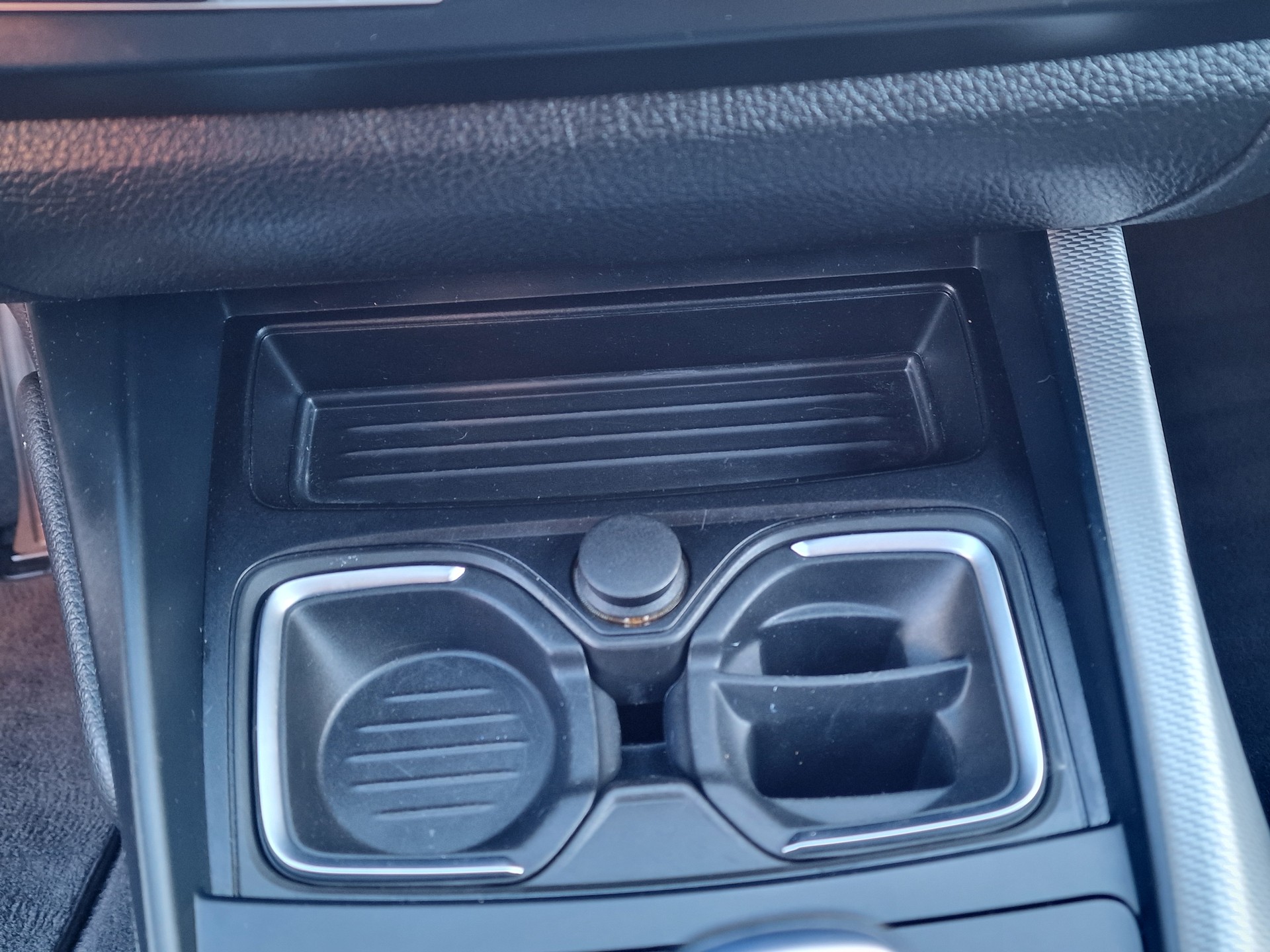 BMW M135i xDrive Steptronic-image-36
