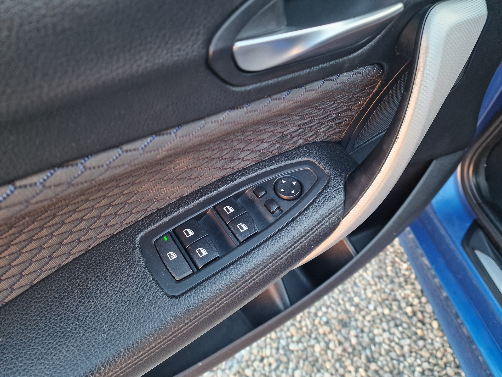 BMW M135i xDrive Steptronic-image-12