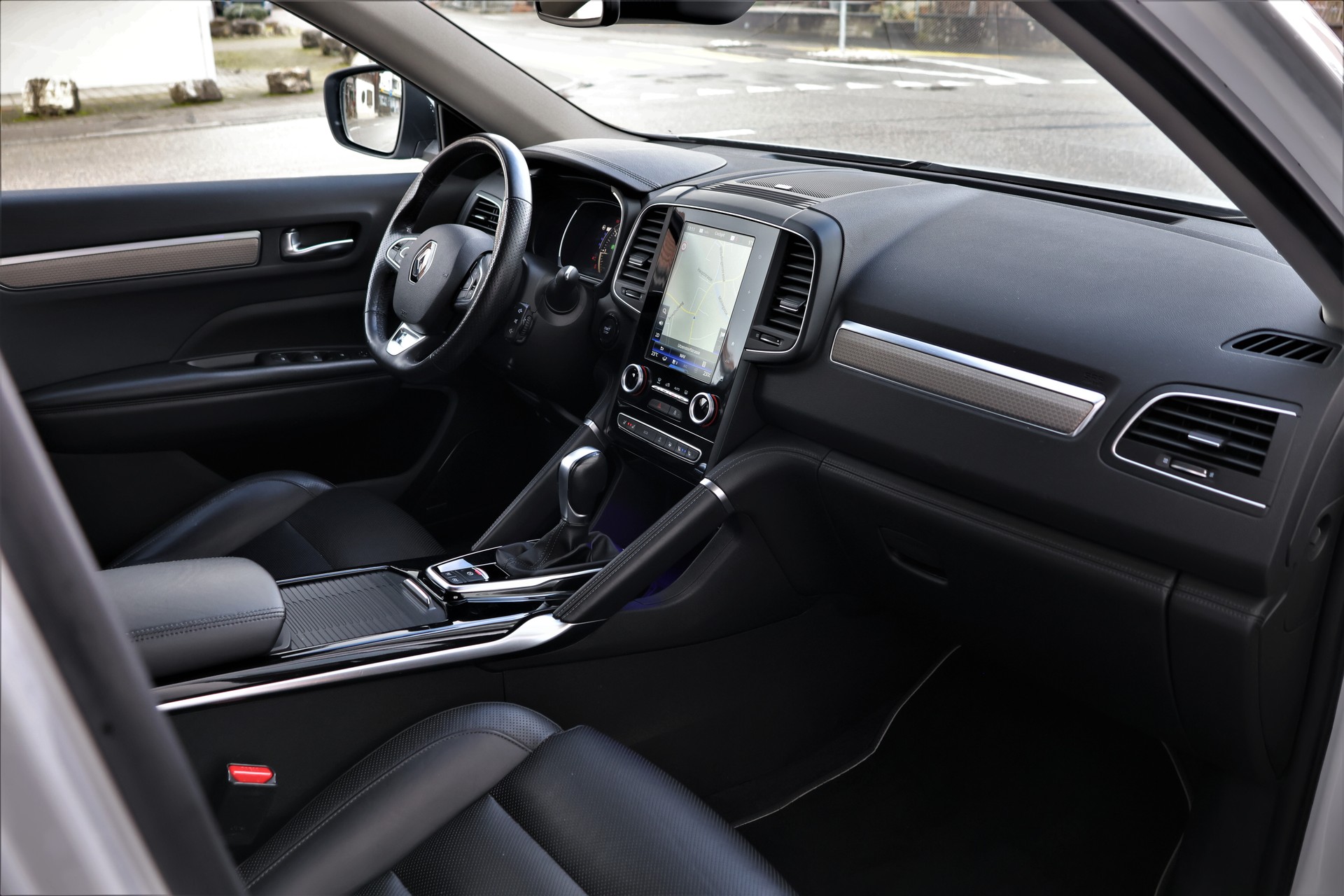 RENAULT Koleos 2.0 dCi Initial Paris 4x4 Xtronic CVT (CH)-image-16