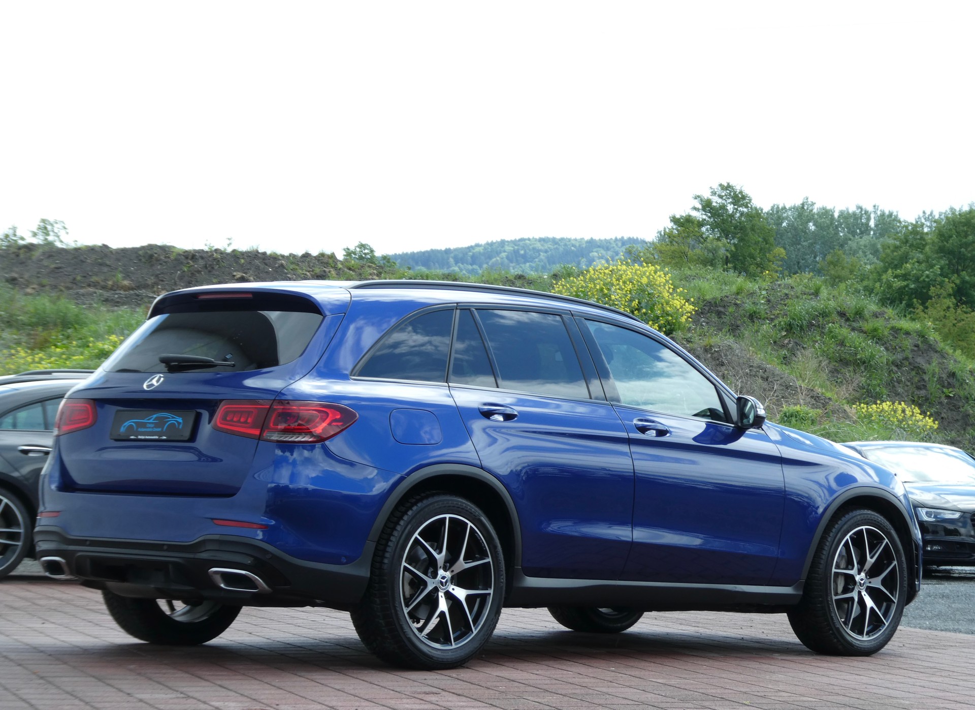 MERCEDES-BENZ GLC 220 d AMG Line 4Matic 9G-Tronic (CH)-image-19