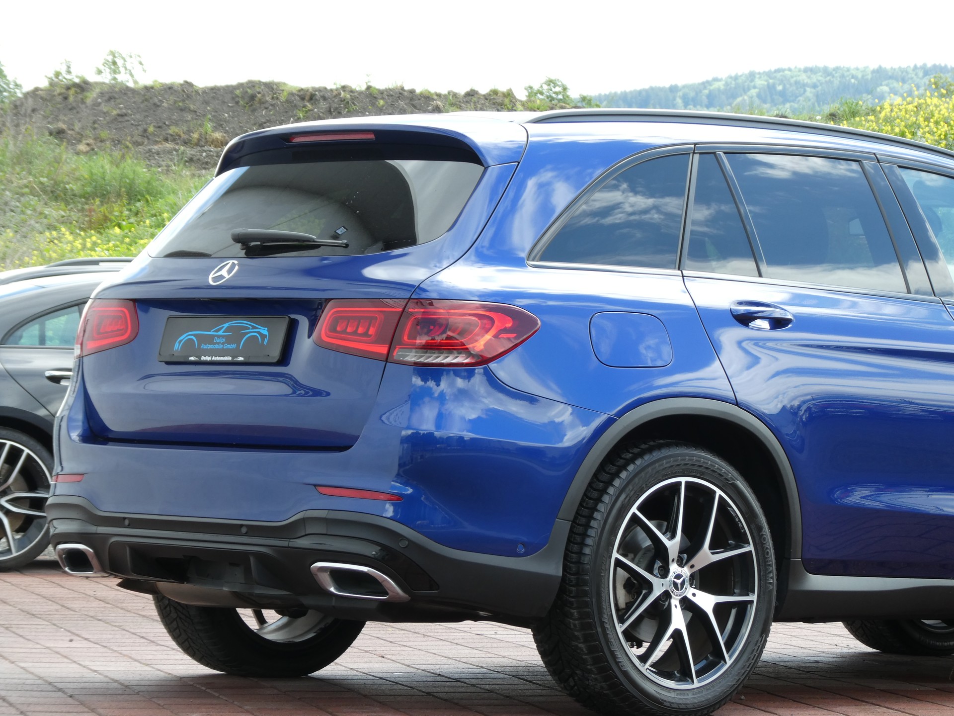 MERCEDES-BENZ GLC 220 d AMG Line 4Matic 9G-Tronic (CH)-image-18