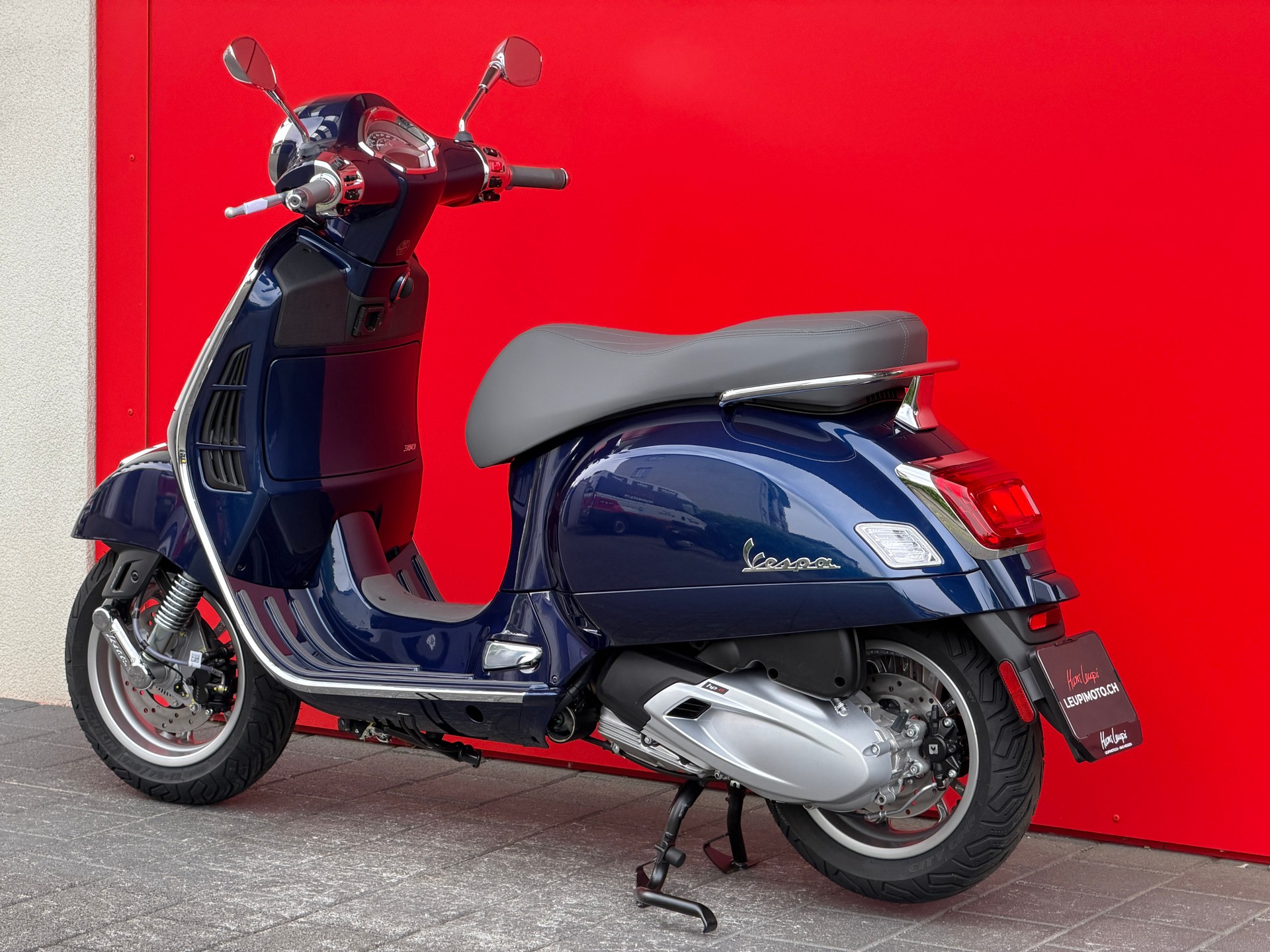 PIAGGIO Vespa GTS 125 RST Euro 5+-image-11