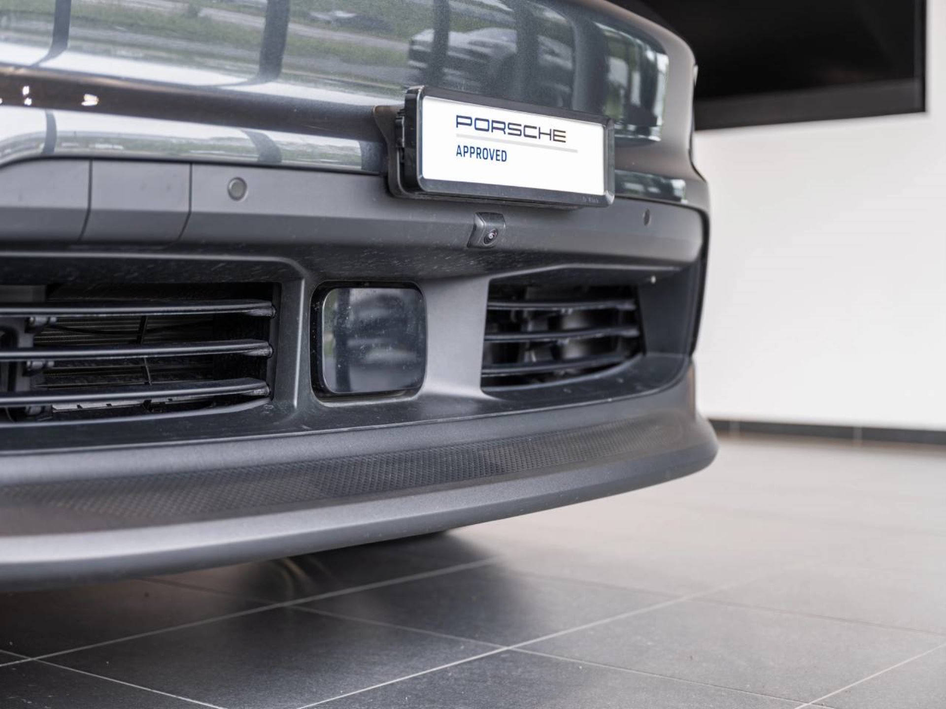 PORSCHE Macan 4-image-26