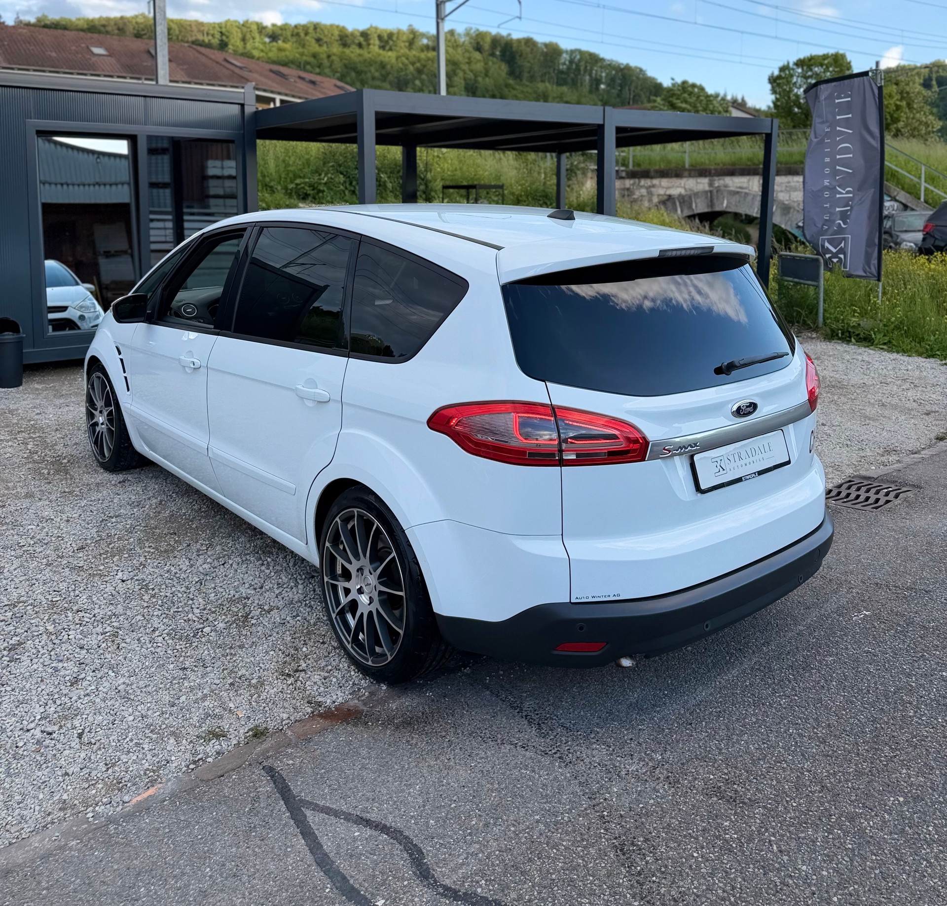 FORD S-Max 2.0 TDCi TitaniumS PowerShift *7Plätzer*-image-9