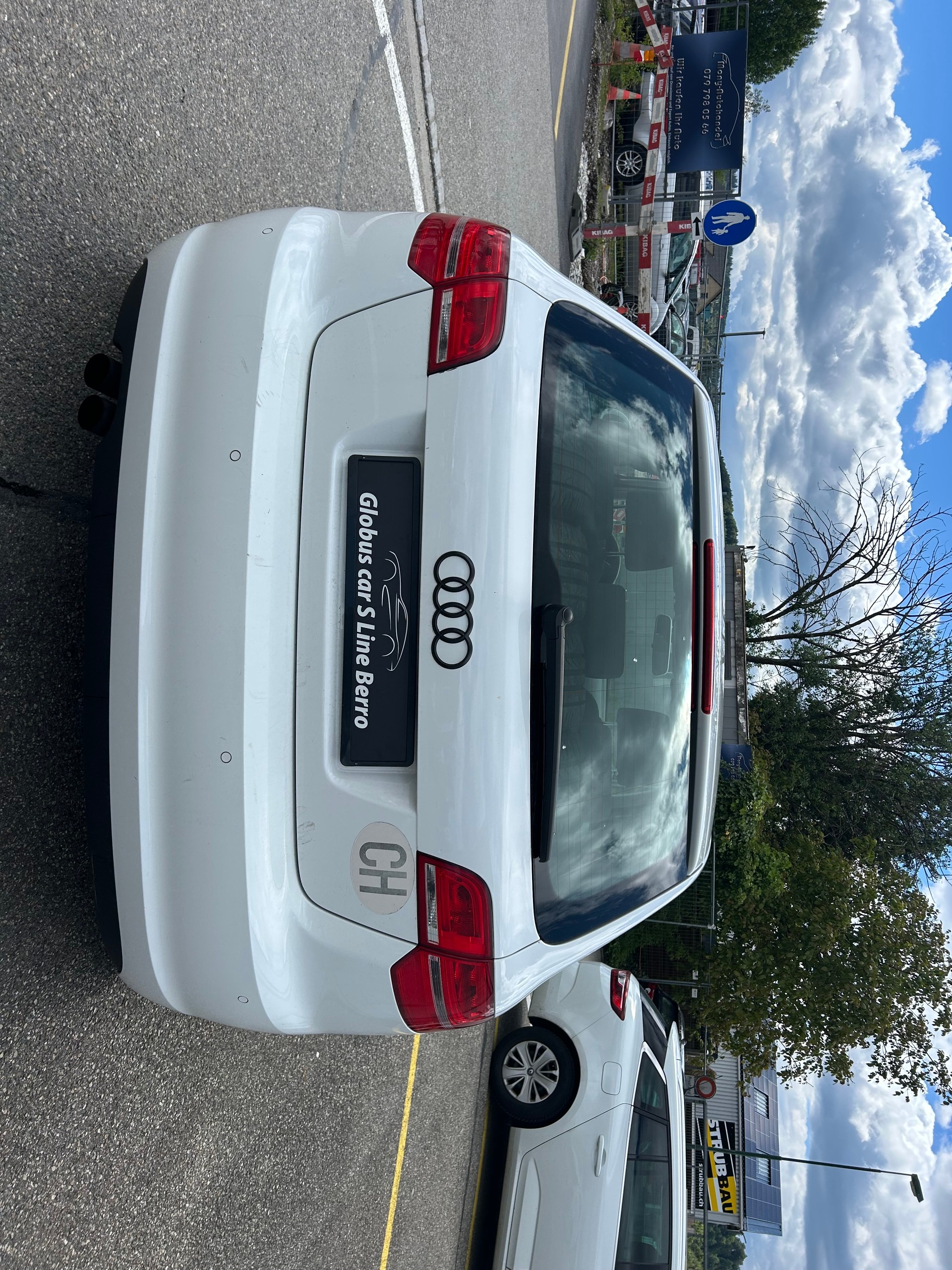 AUDI A3 Sportback 1.4 TFSI Ambiente S-tronic-image-5