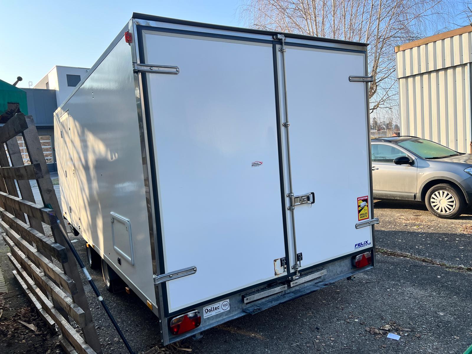 DALTEC Formula 30 XXL Rennwagentransporter