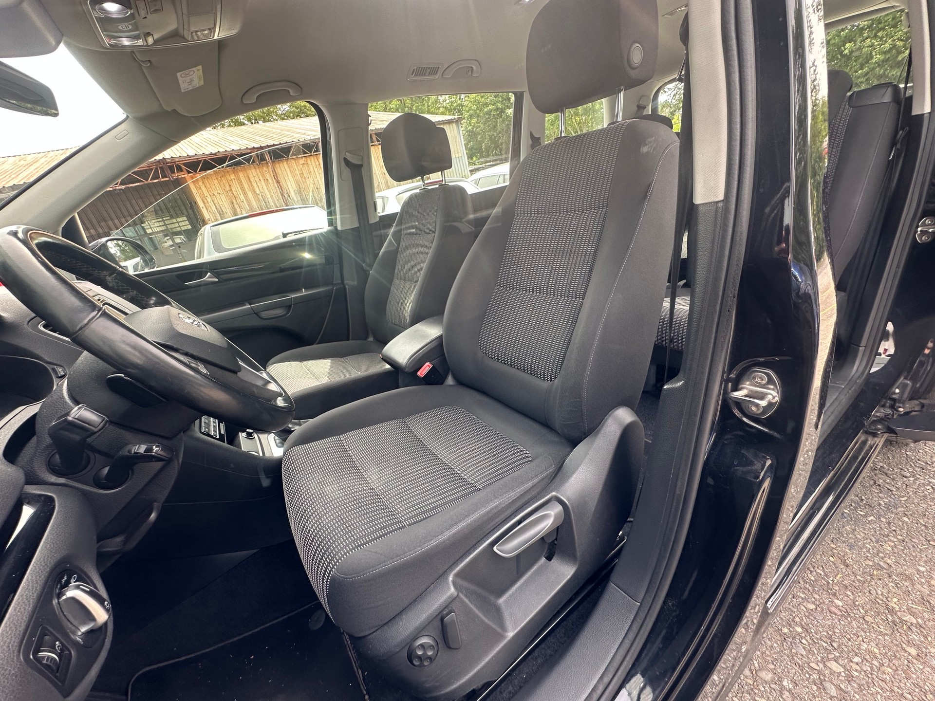 SEAT Alhambra 2.0 TDI DSG Style-image-12