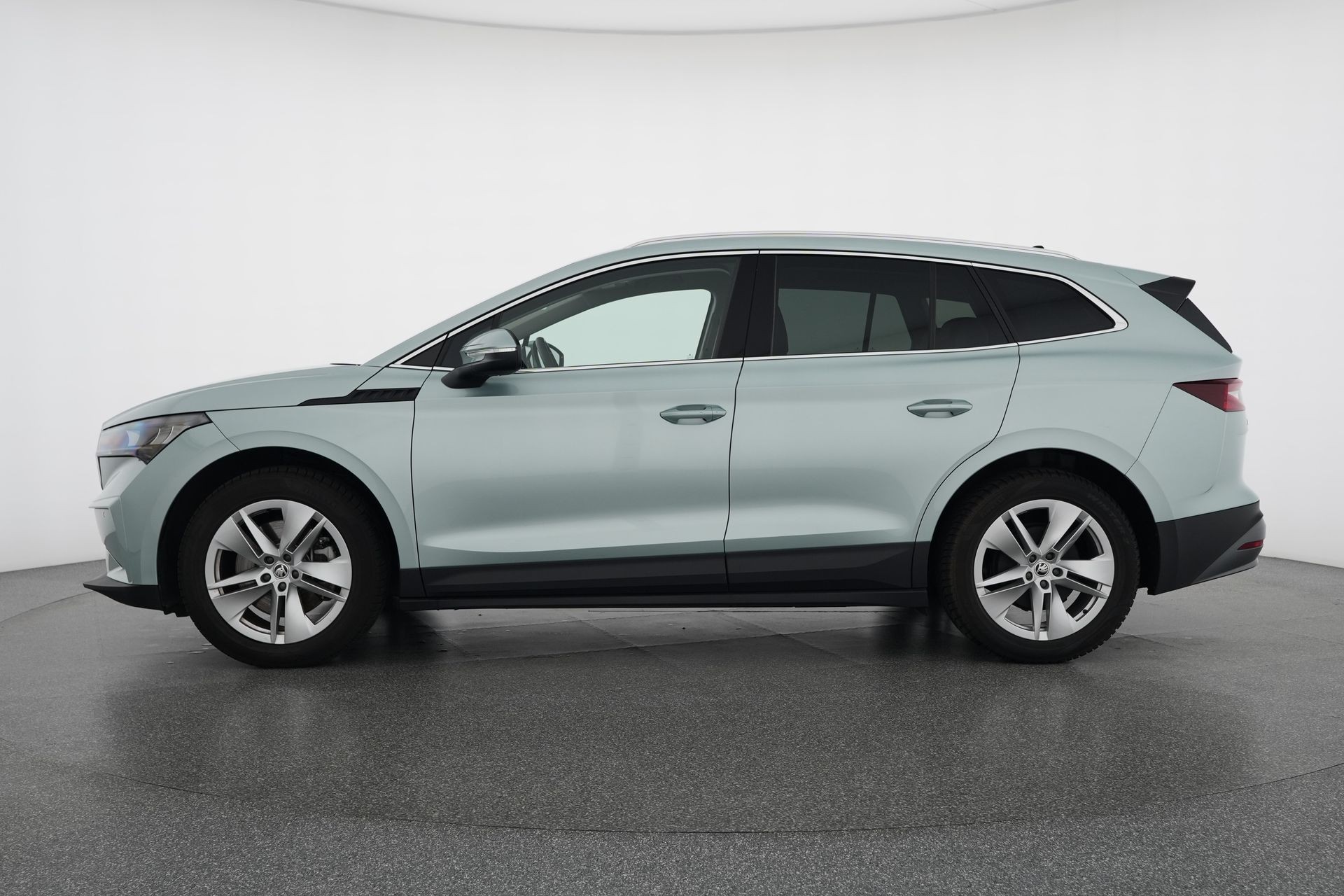 SKODA Enyaq 85x 4x4-showroom-element-1