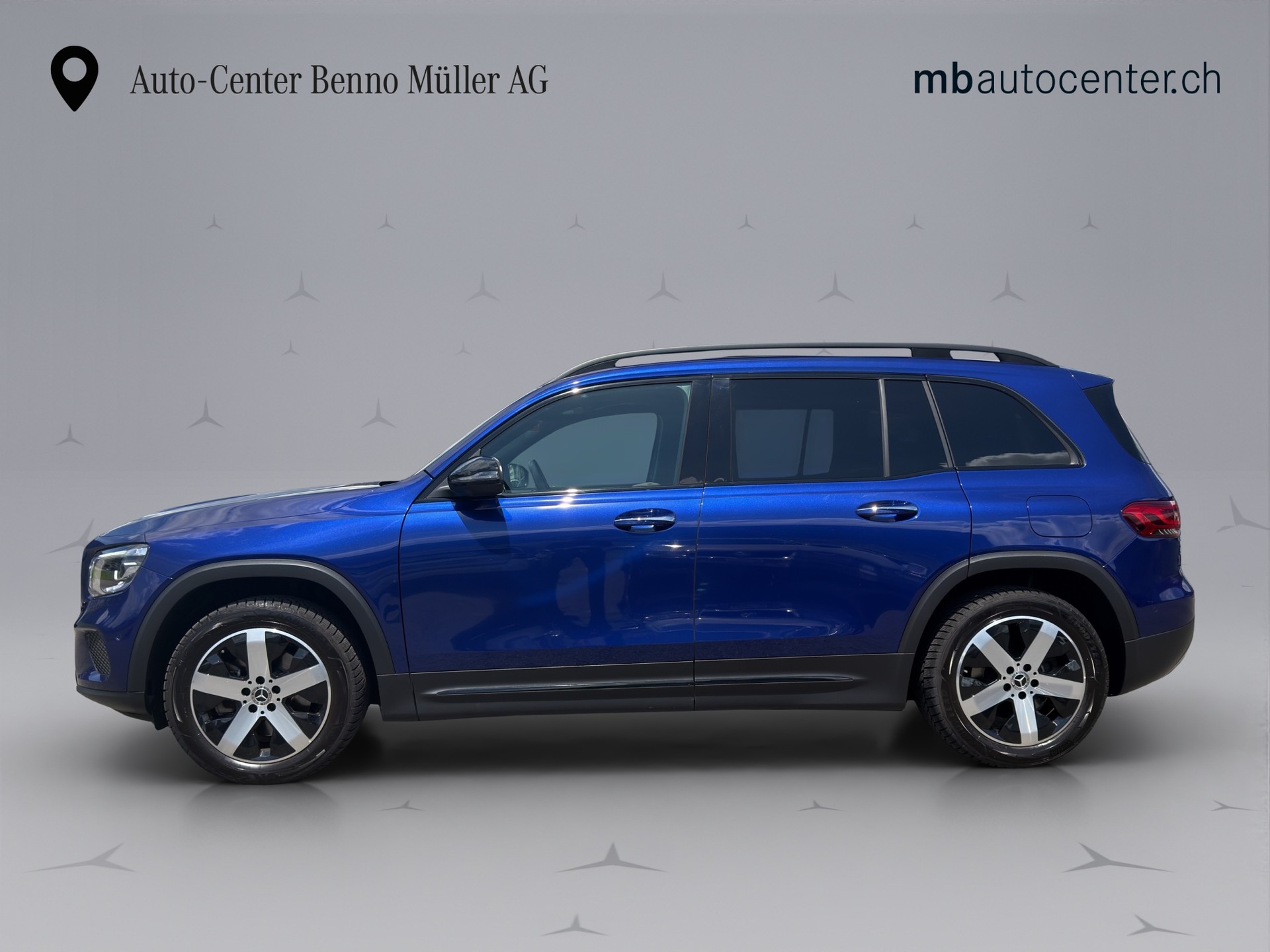 MERCEDES-BENZ GLB 250 Progressive 4matic-showroom-element-1