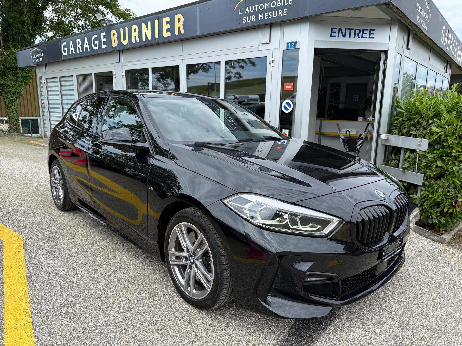 BMW 120i Pure M Sport Steptronic