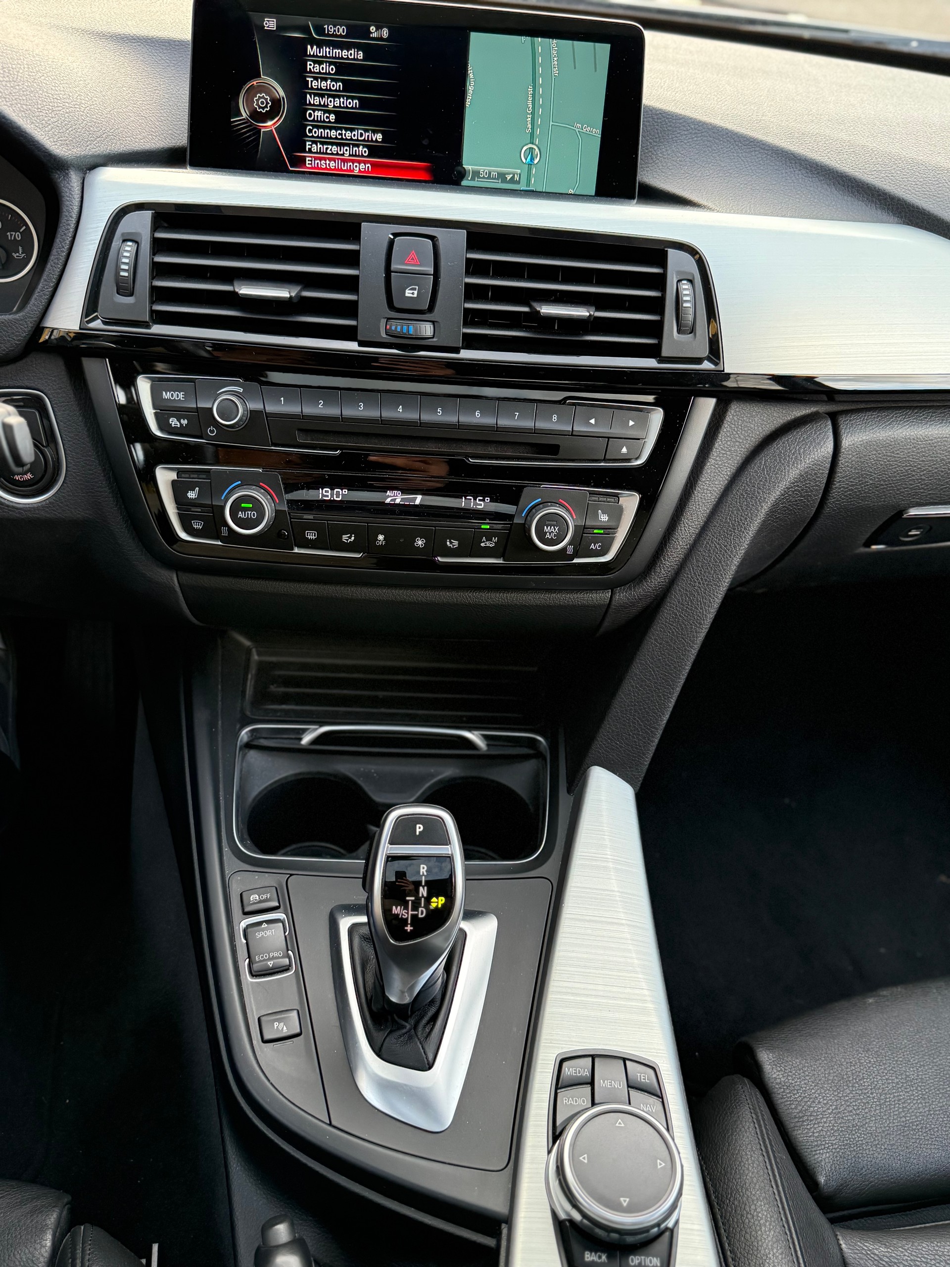 BMW 440i Gran Coupé xDrive M Sport Steptronic-image-11