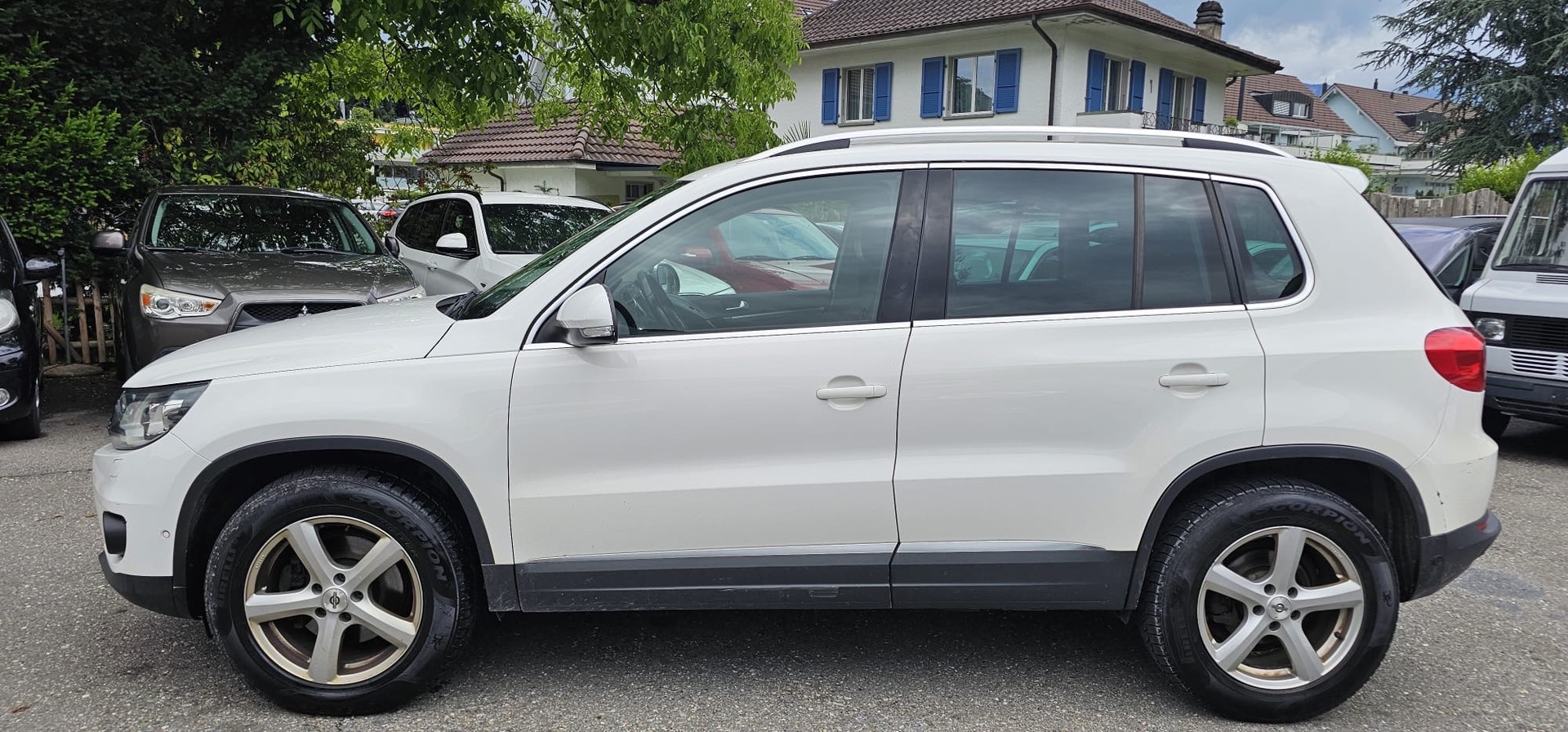 VW Tiguan 2.0 TSI Track&Style 4Motion DSG-image-3