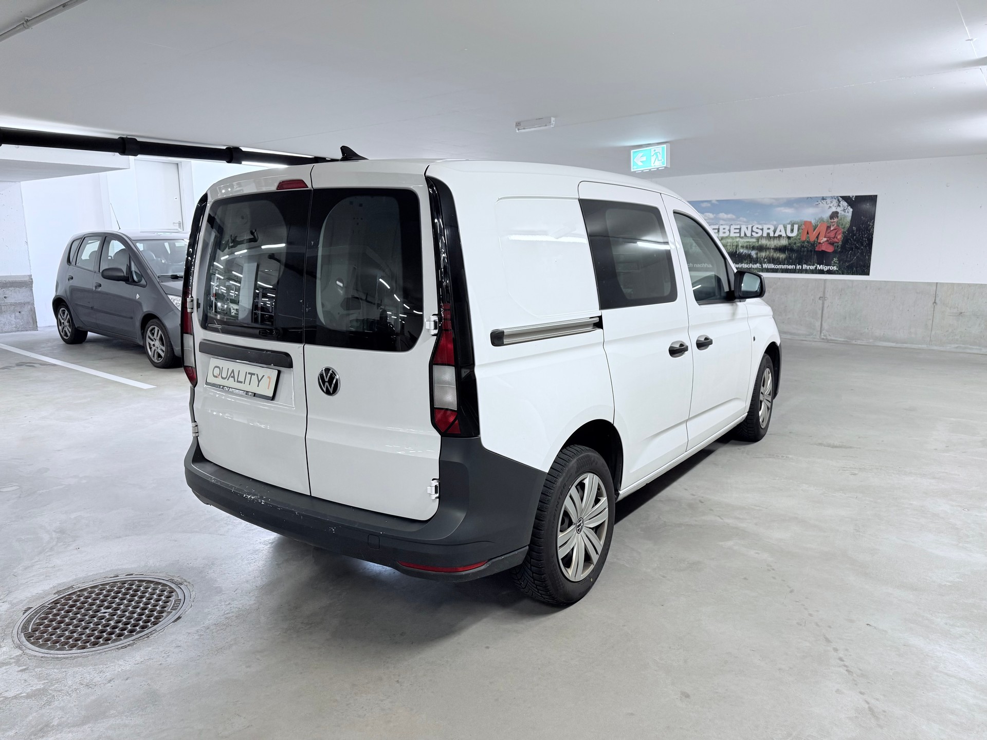 VW Caddy Cargo 2.0TDI Entry-image-6