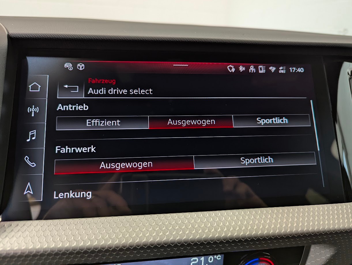 AUDI A1 Sportback 2.0 40 TFSI S Line S-Tronic*5J GAR S-LINE KOMPLETT VOLL-LED KAMERA NAVI+ ACC KEYLESS*-image-16
