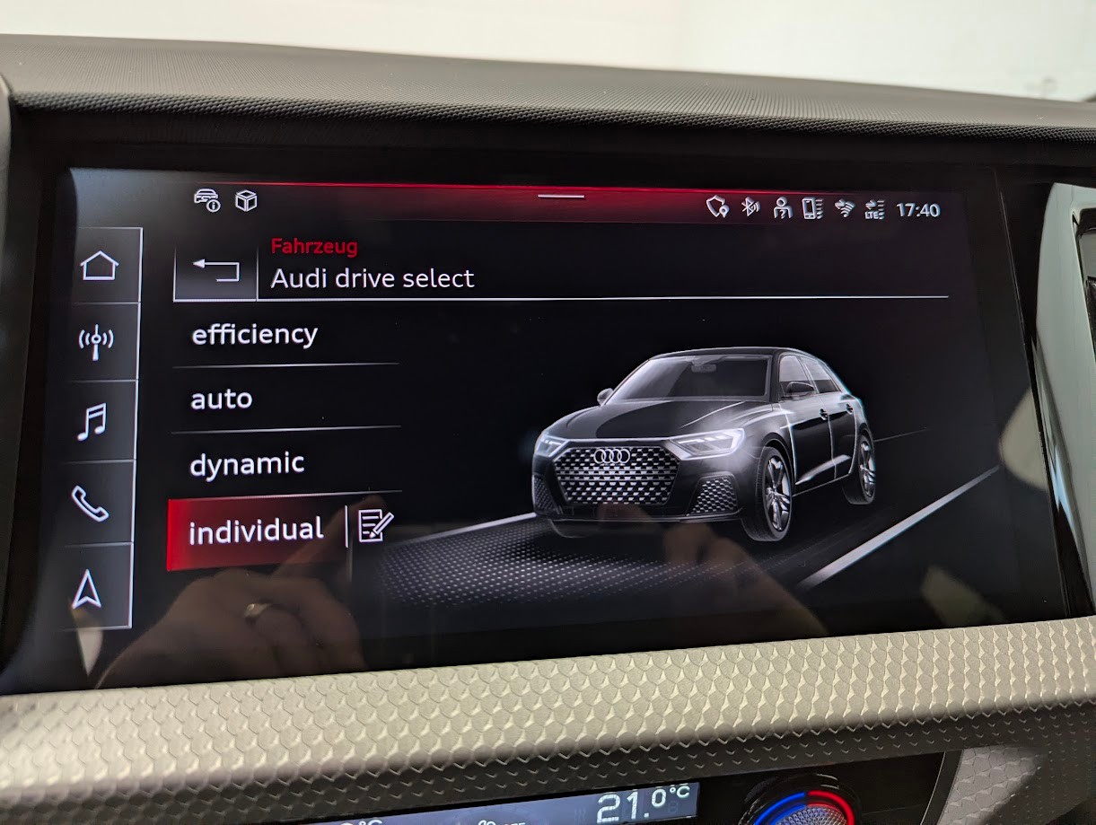 AUDI A1 Sportback 2.0 40 TFSI S Line S-Tronic*5J GAR S-LINE KOMPLETT VOLL-LED KAMERA NAVI+ ACC KEYLESS*-image-15