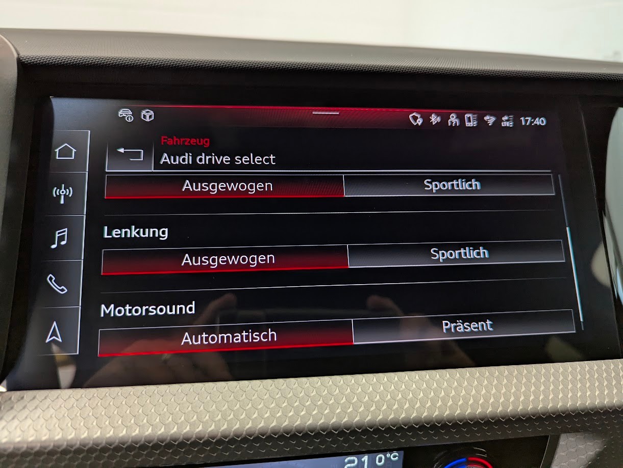 AUDI A1 Sportback 2.0 40 TFSI S Line S-Tronic*5J GAR S-LINE KOMPLETT VOLL-LED KAMERA NAVI+ ACC KEYLESS*-image-17