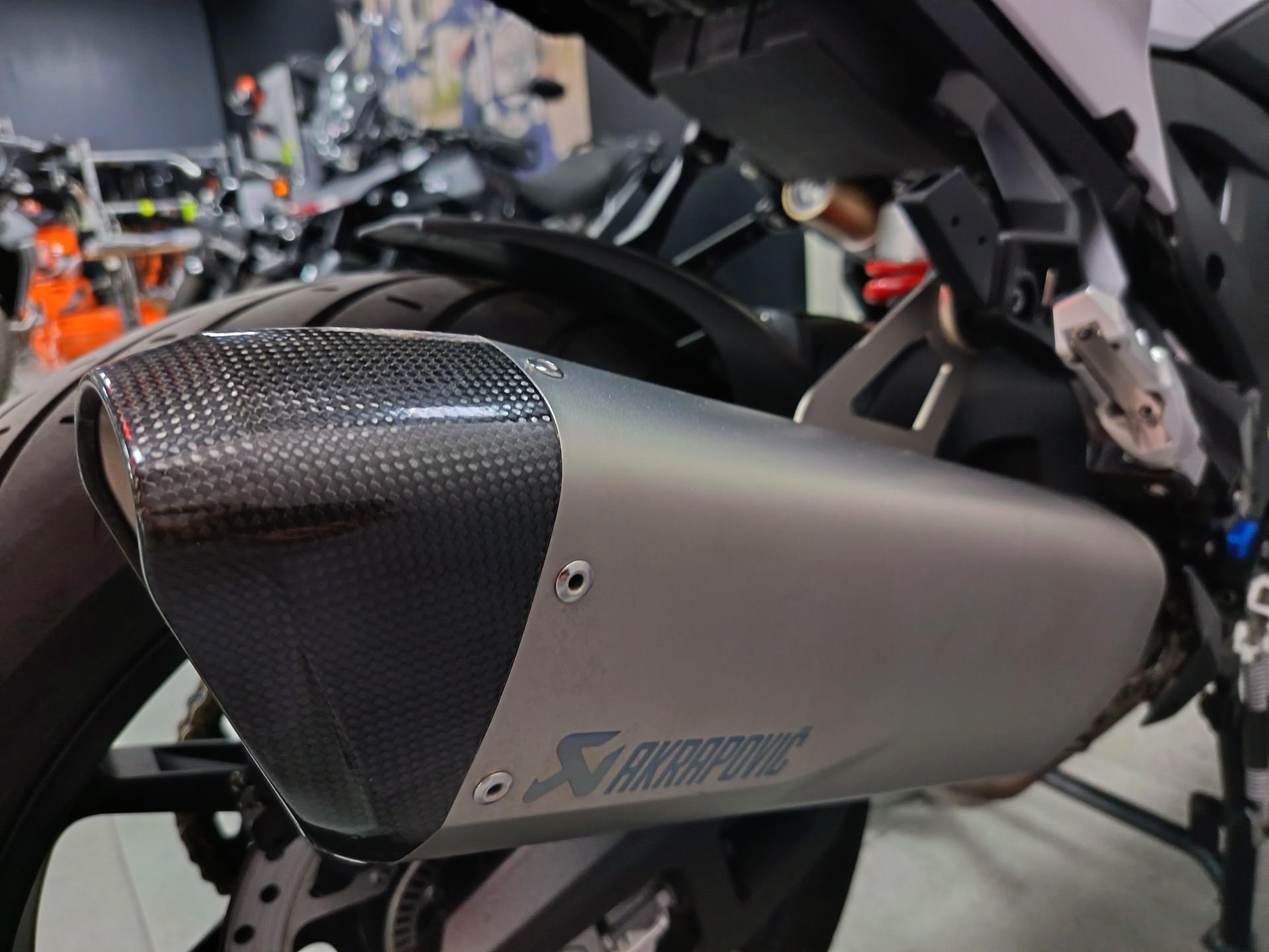 BMW S 1000 XR M *** Contrat d'entretien 04.2027 ou 30.000 km ***-image-15