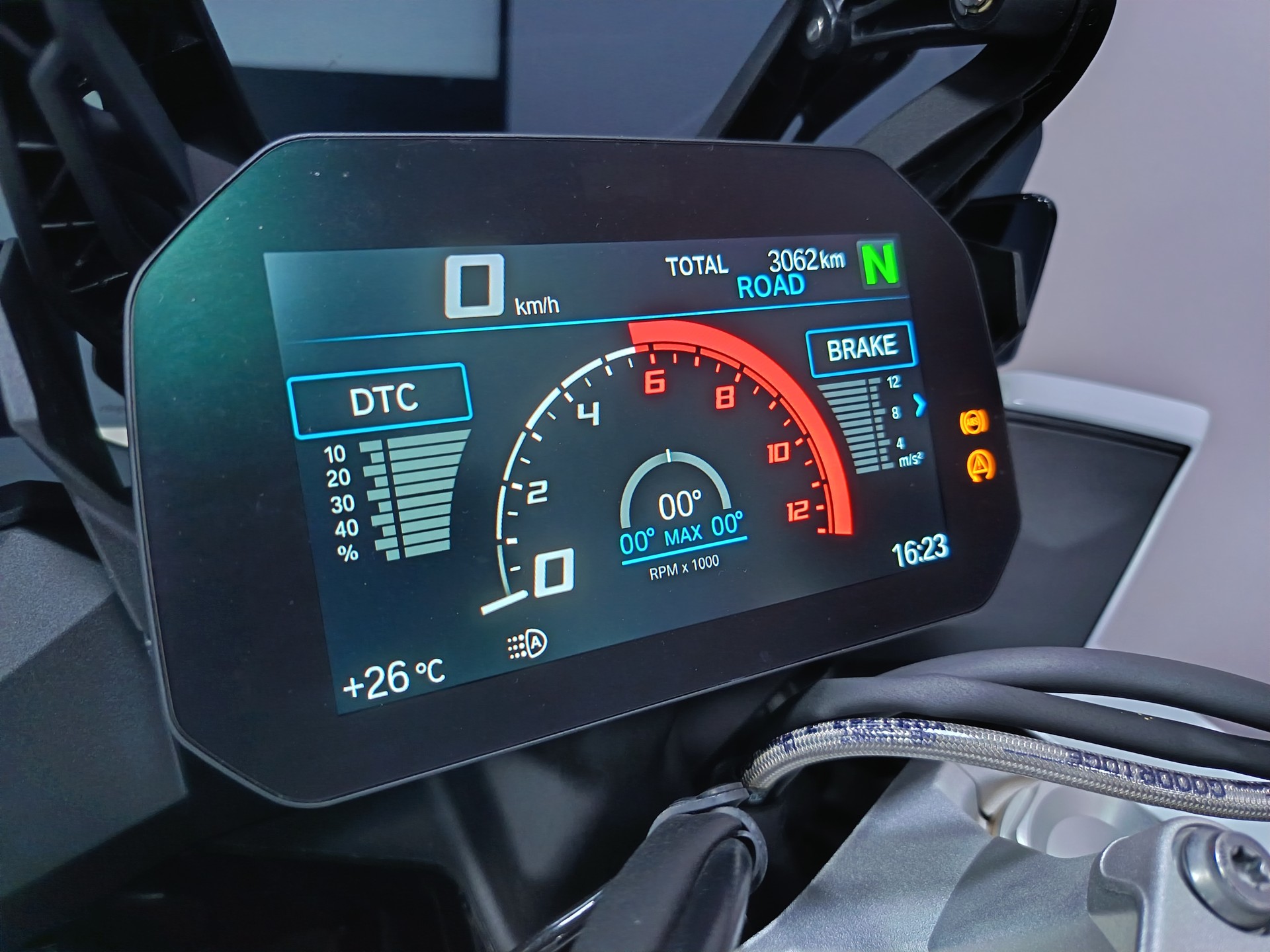 BMW S 1000 XR M *** Contrat d'entretien 04.2027 ou 30.000 km ***-image-10