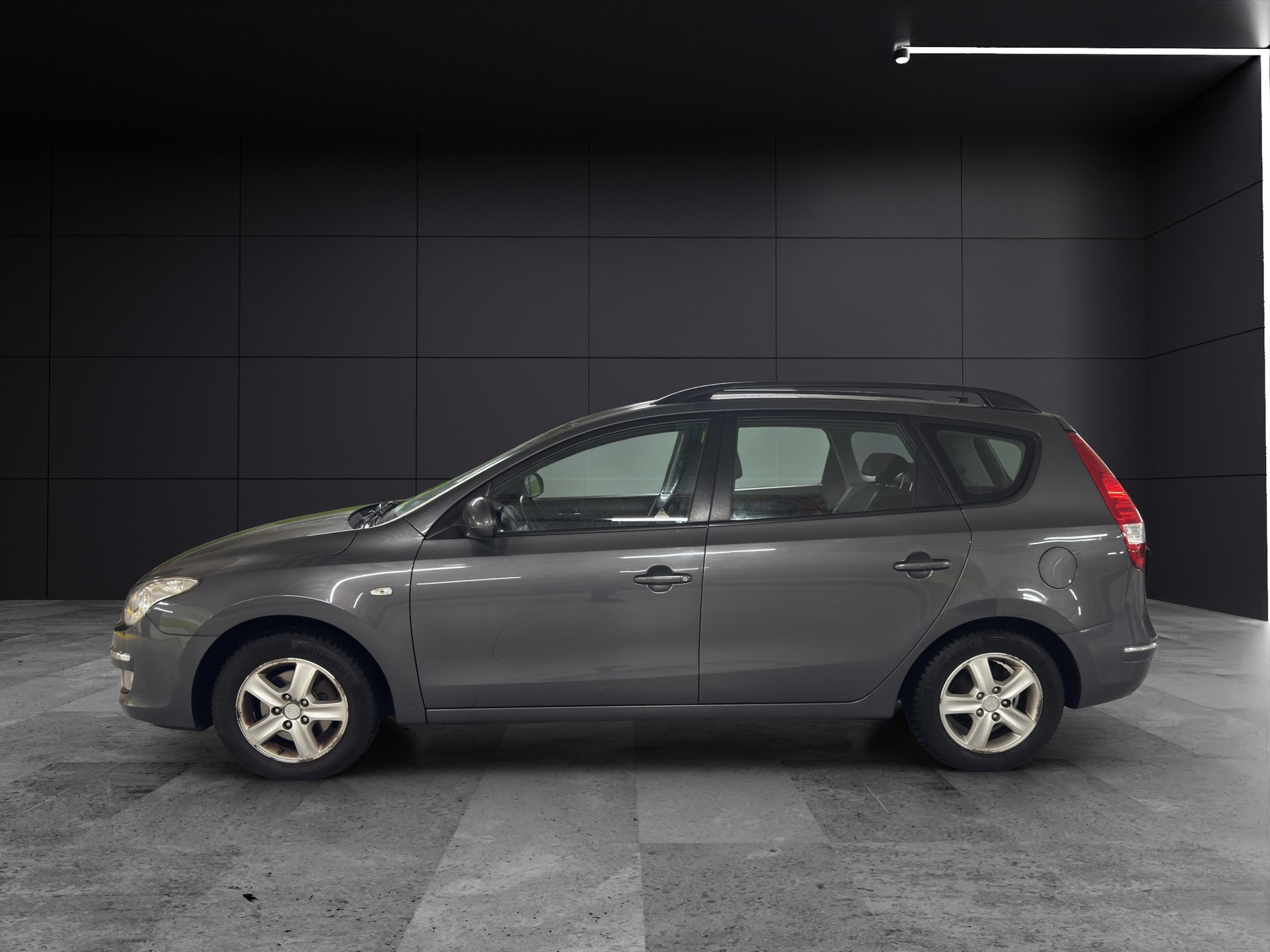 HYUNDAI i30 Wagon 1.6 Comfort-image-7