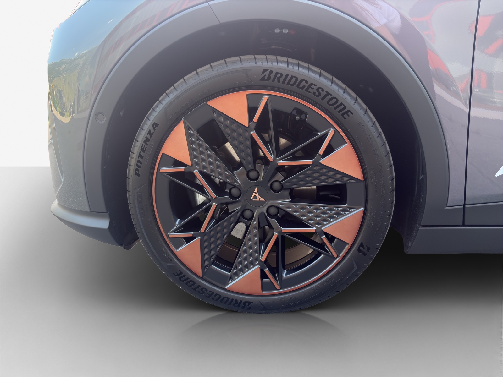CUPRA Raval 52 kWh Dynamic+ Launch Edition-image-13