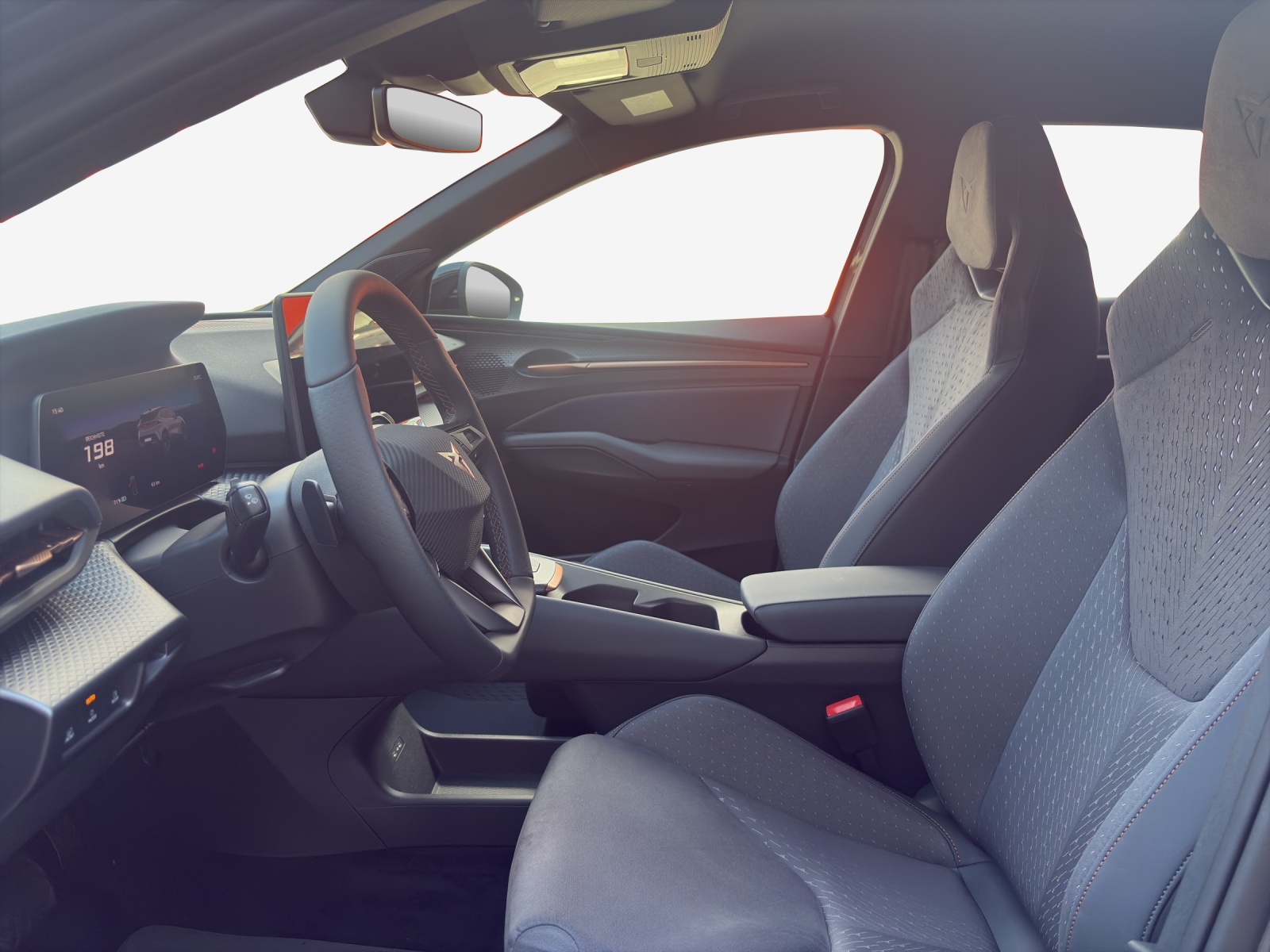 CUPRA Raval 52 kWh Dynamic+ Launch Edition-image-7
