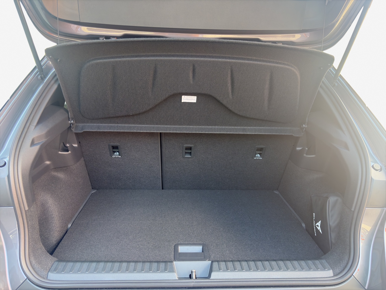 CUPRA Raval 52 kWh Dynamic+ Launch Edition-image-12
