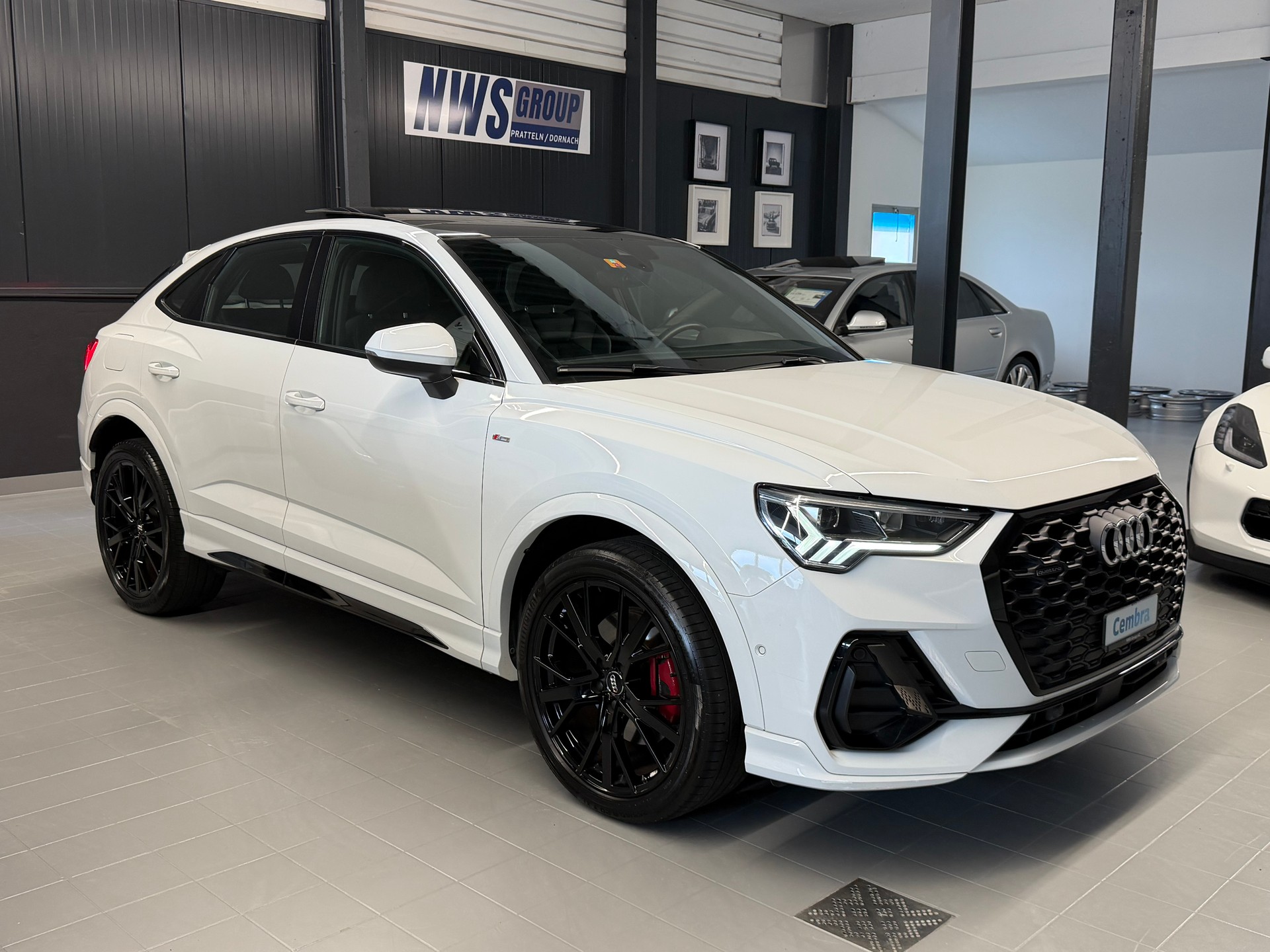 AUDI Q3 Sportback 45 TFSI S line quattro S-tronic 230 PS-showroom-element-1