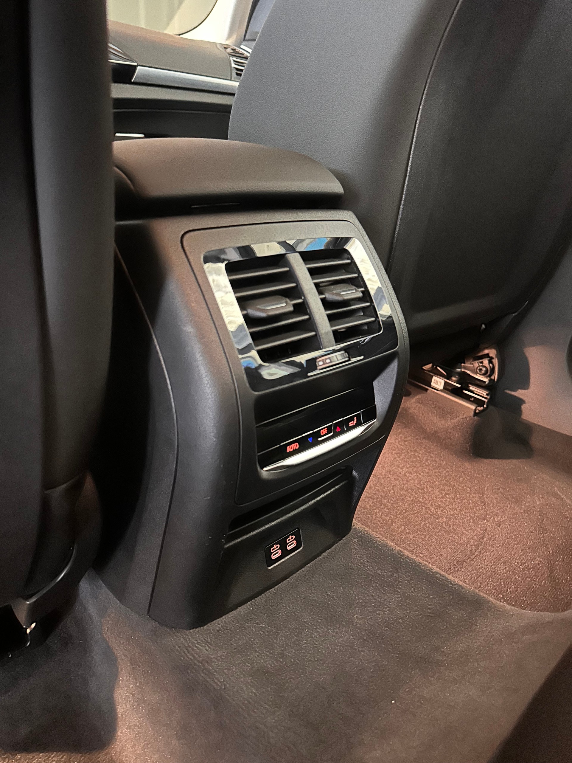 BMW X3 20i xDrive-image-9