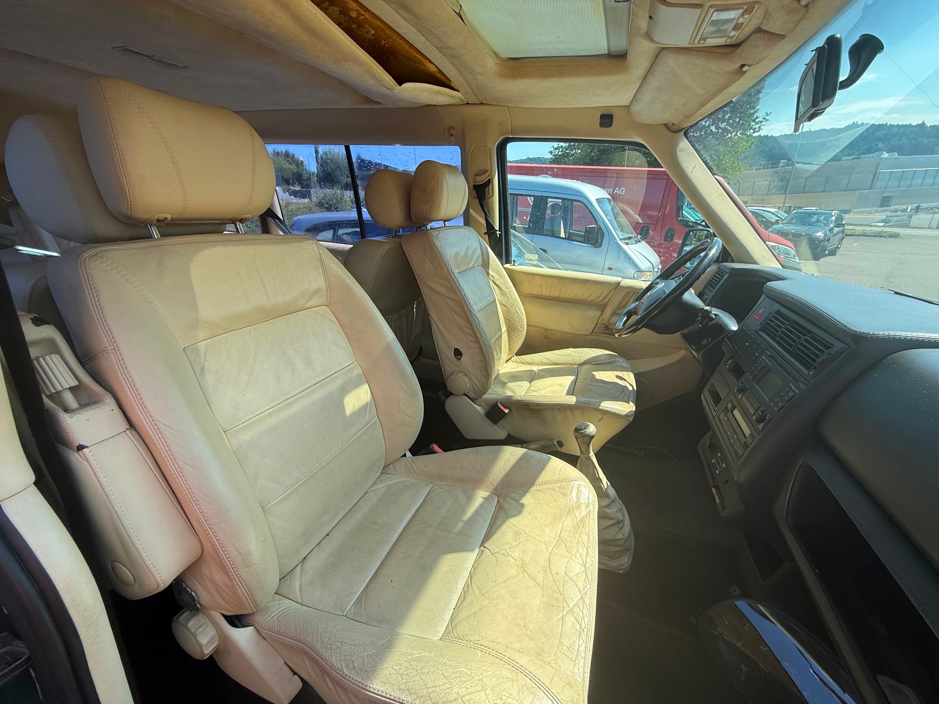VW T4 Multivan 2.5TDI syncro ABS-image-9