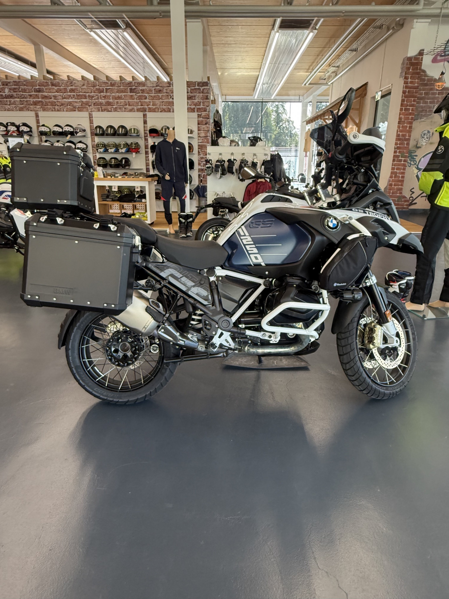 BMW R 1250 GS Adventure Trophy BMW R 1250 AD mit Vollausrüstung