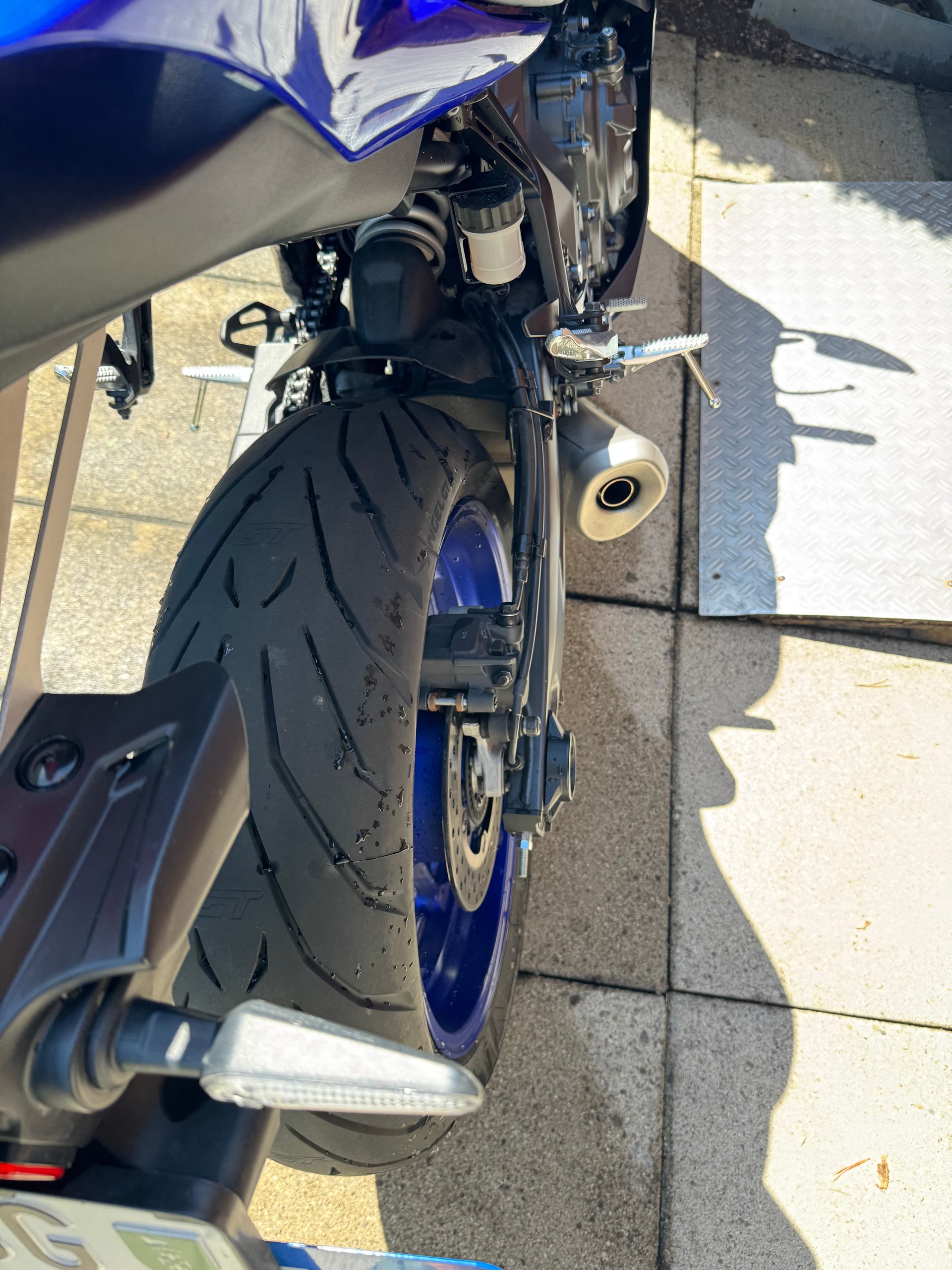 YAMAHA YZF-R7 (35kW)-image-2