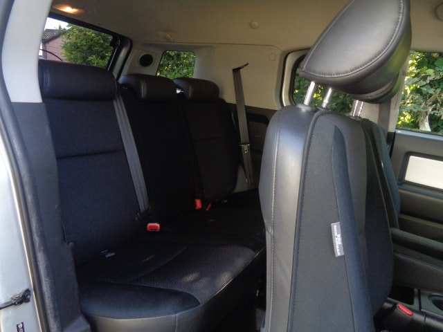TOYOTA FJ-image-6