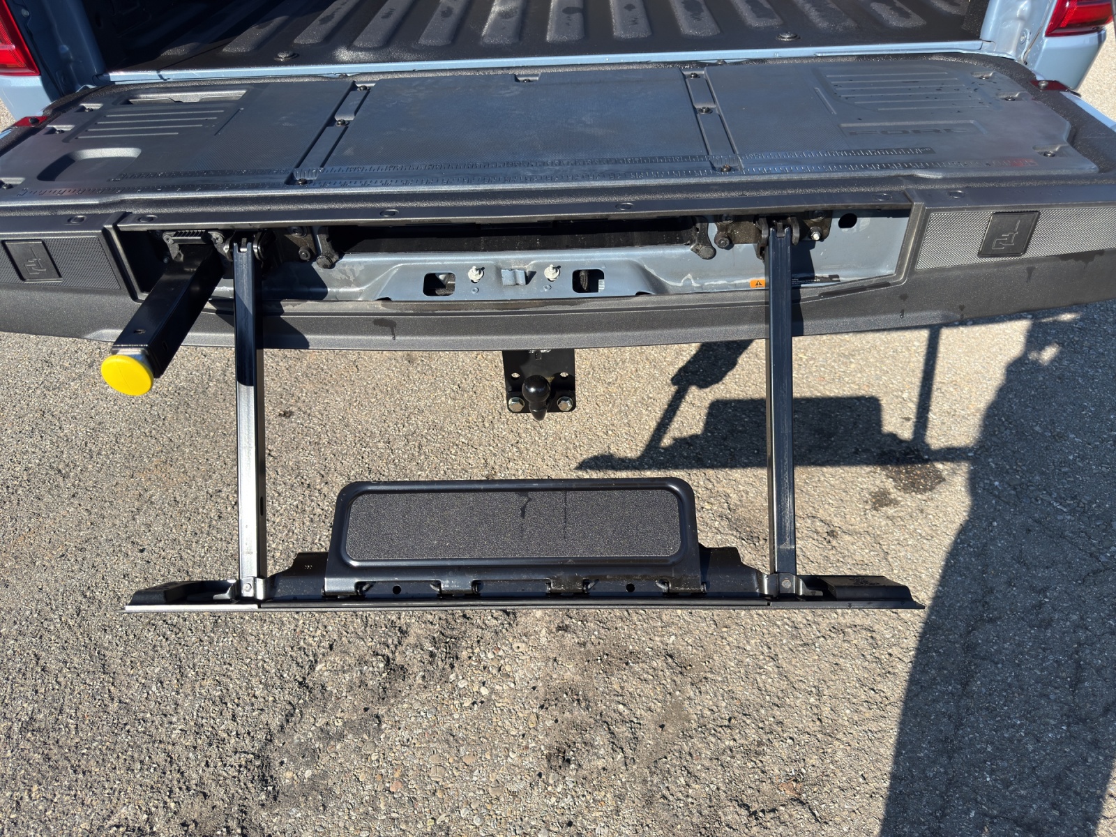 FORD F-Pickup 150 Raptor Super Crew-image-18