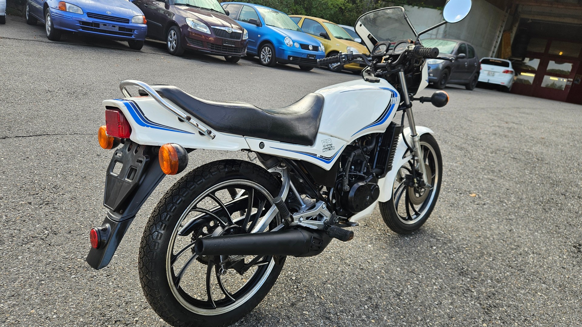 YAMAHA RD 125 LC-image-1